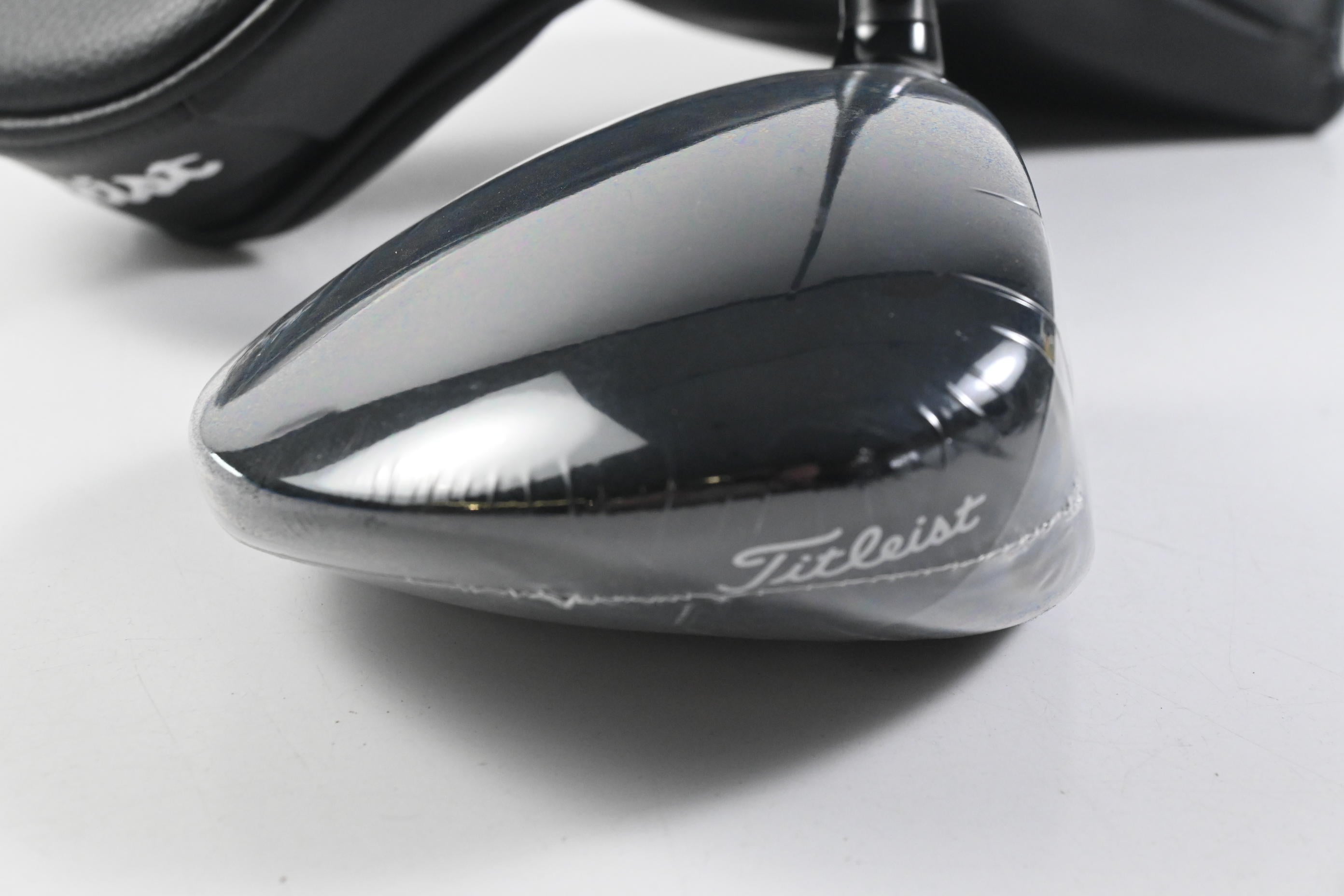 Titleist GT3 Driver / 10 Degree / Stiff Flex HZRDUS Black 60 Shaft