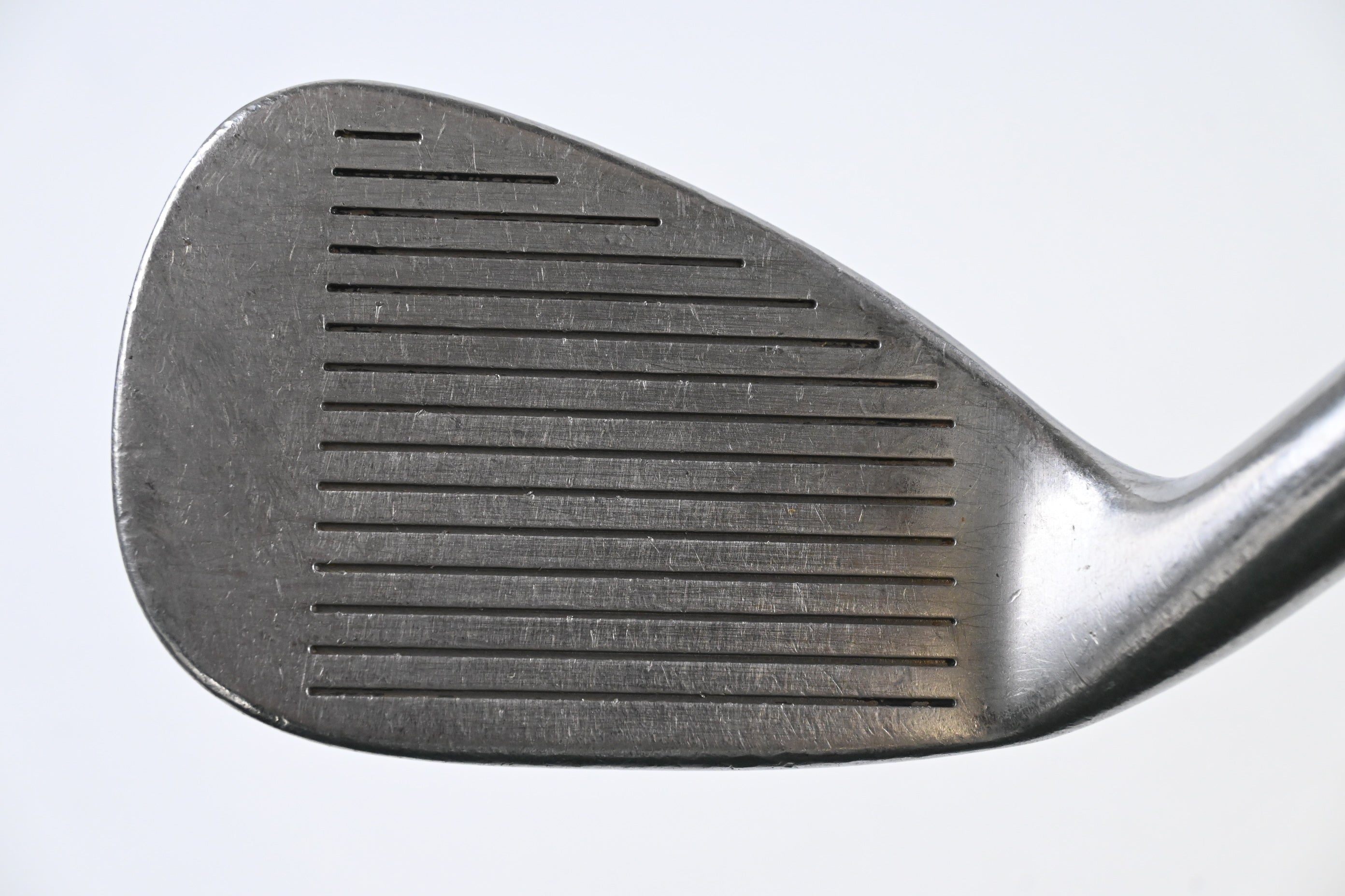 Titleist DCI 981 SL Sand Wedge / 52 Degree / Regular Flex True Temper Release