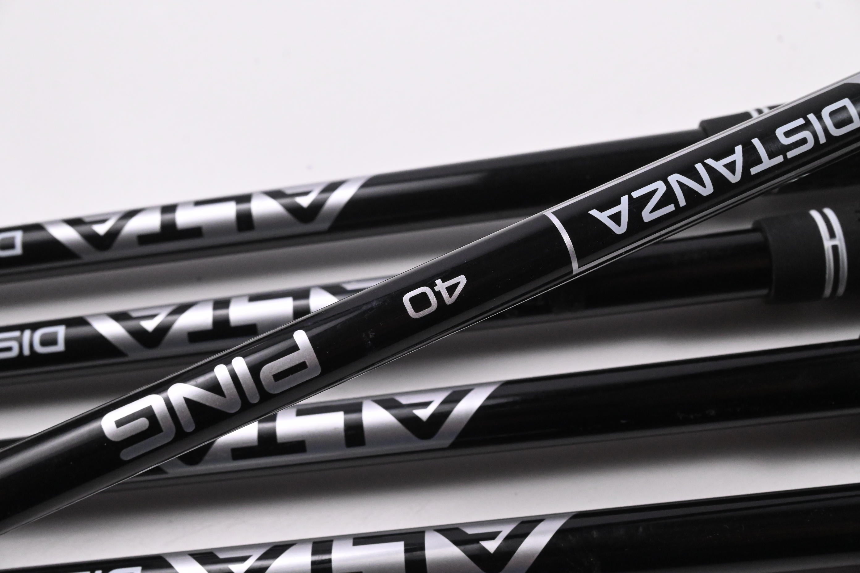 Ping G425 Irons / 6-PW / White Dot / Senior Flex Ping ALTA Distanza 40 Shafts