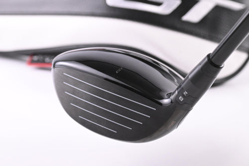 Titleist GT3 #3 Wood / 15 Degree / Stiff Flex Fujikura Atmos Blue 7 Shaft