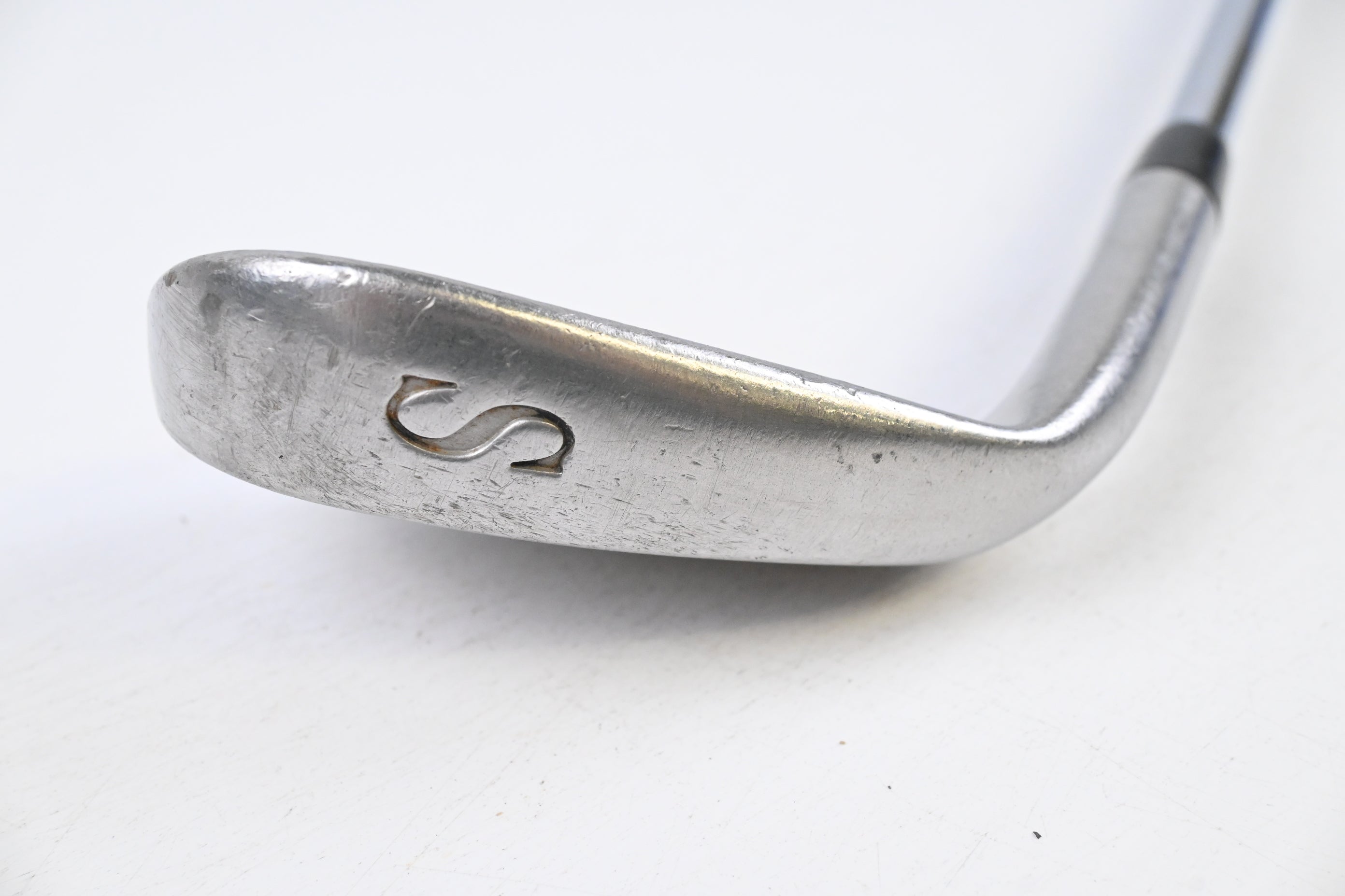 Titleist DCI 981 SL Sand Wedge / 52 Degree / Regular Flex True Temper Release