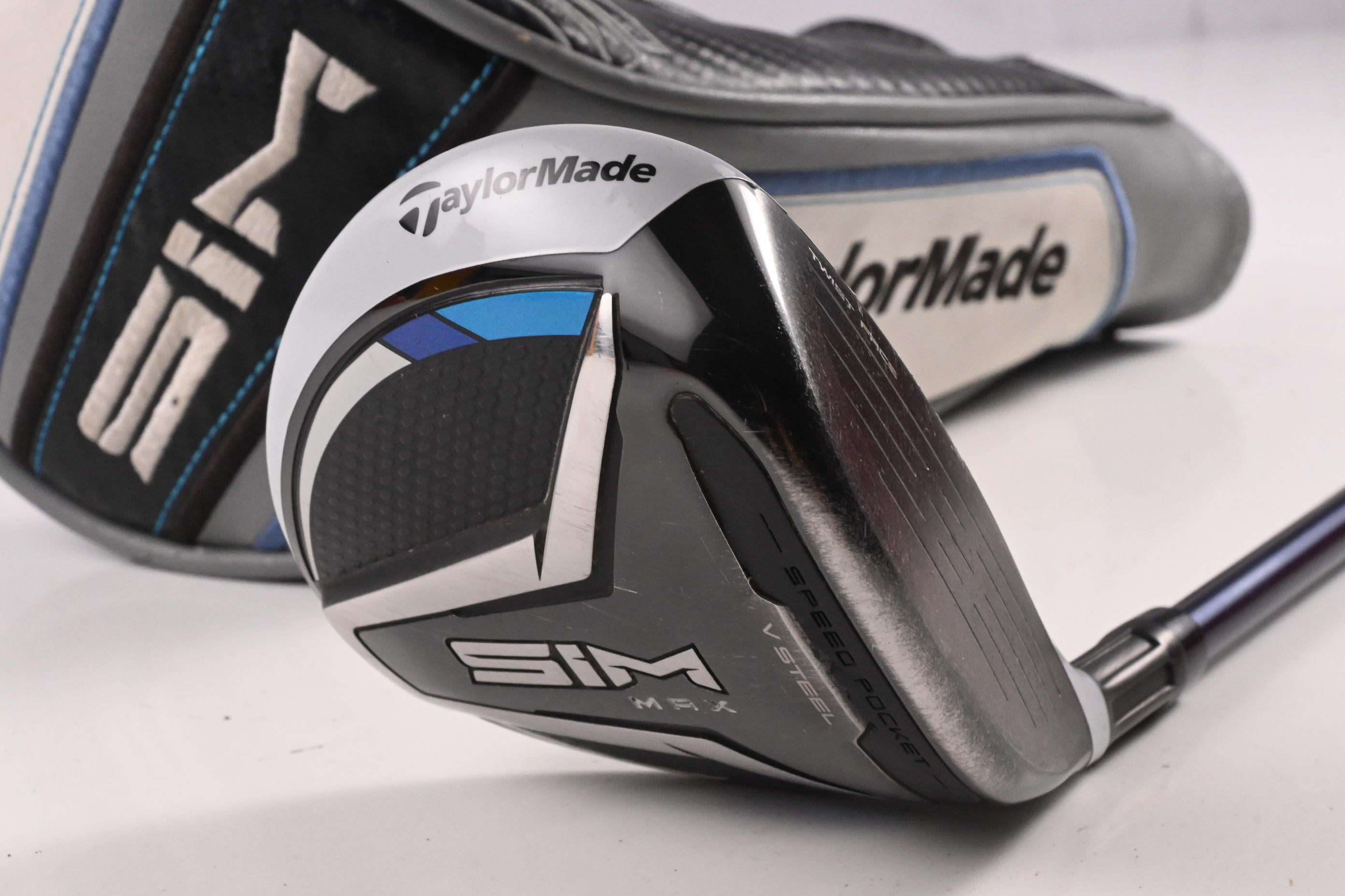 Taylormade SIM Max #5 Wood / 18 Degree / Regular Flex Ventus Blue 5 Shaft