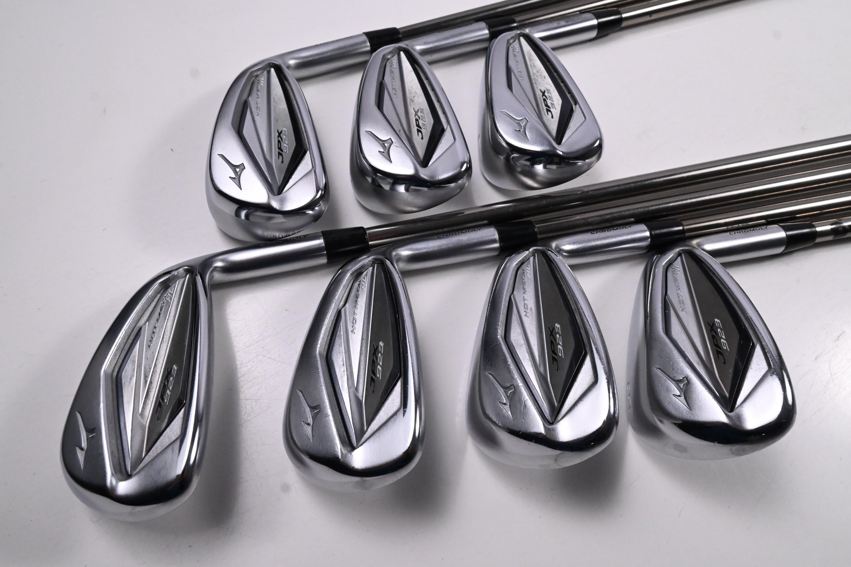 Mizuno JPX 923 Hot Metal HL Irons / 5-PW+GW / Regular Flex Recoil ESX 460