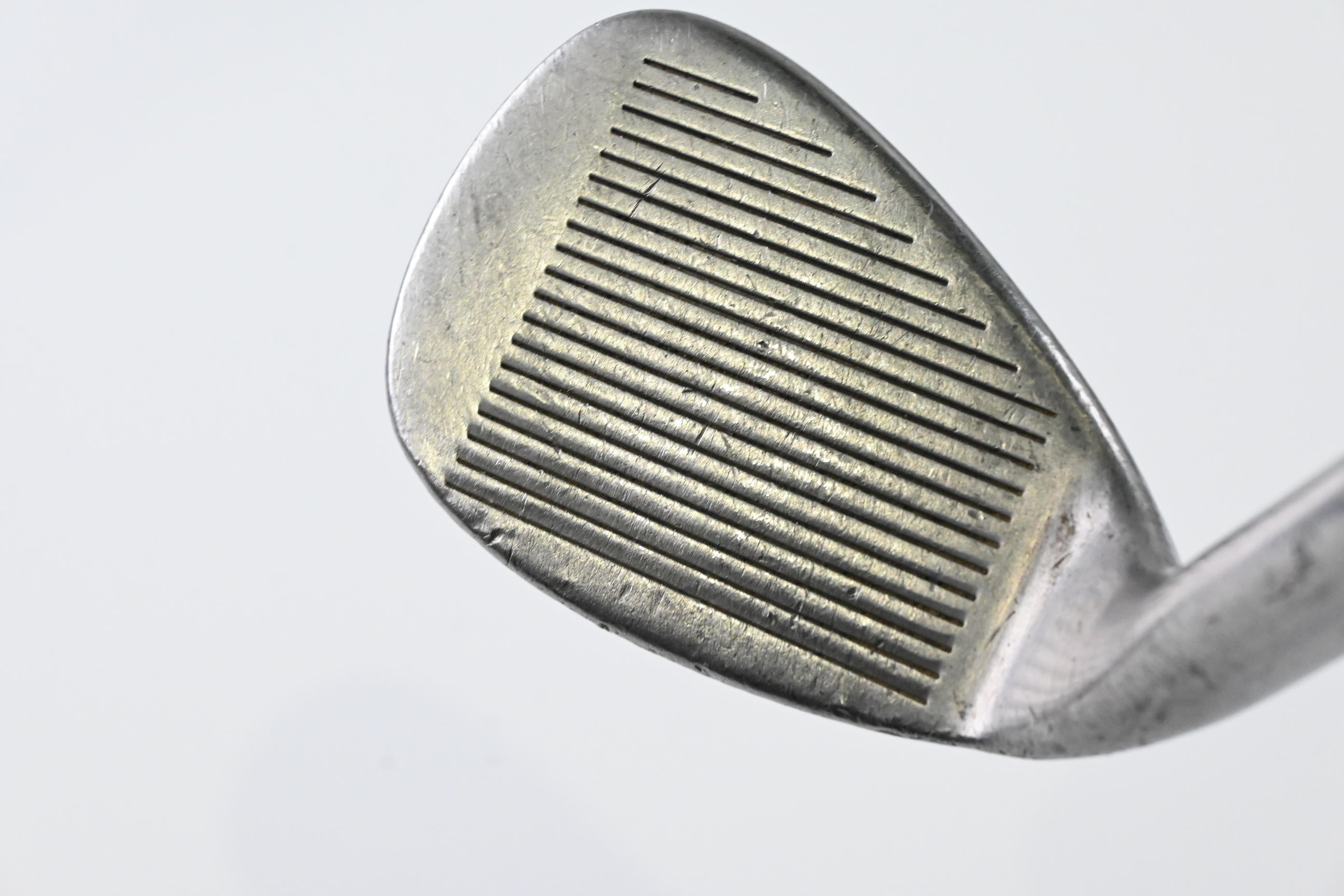 Titleist DCI Gold Sand Wedge / 56 Degree / Stiff Flex Titleist Shaft