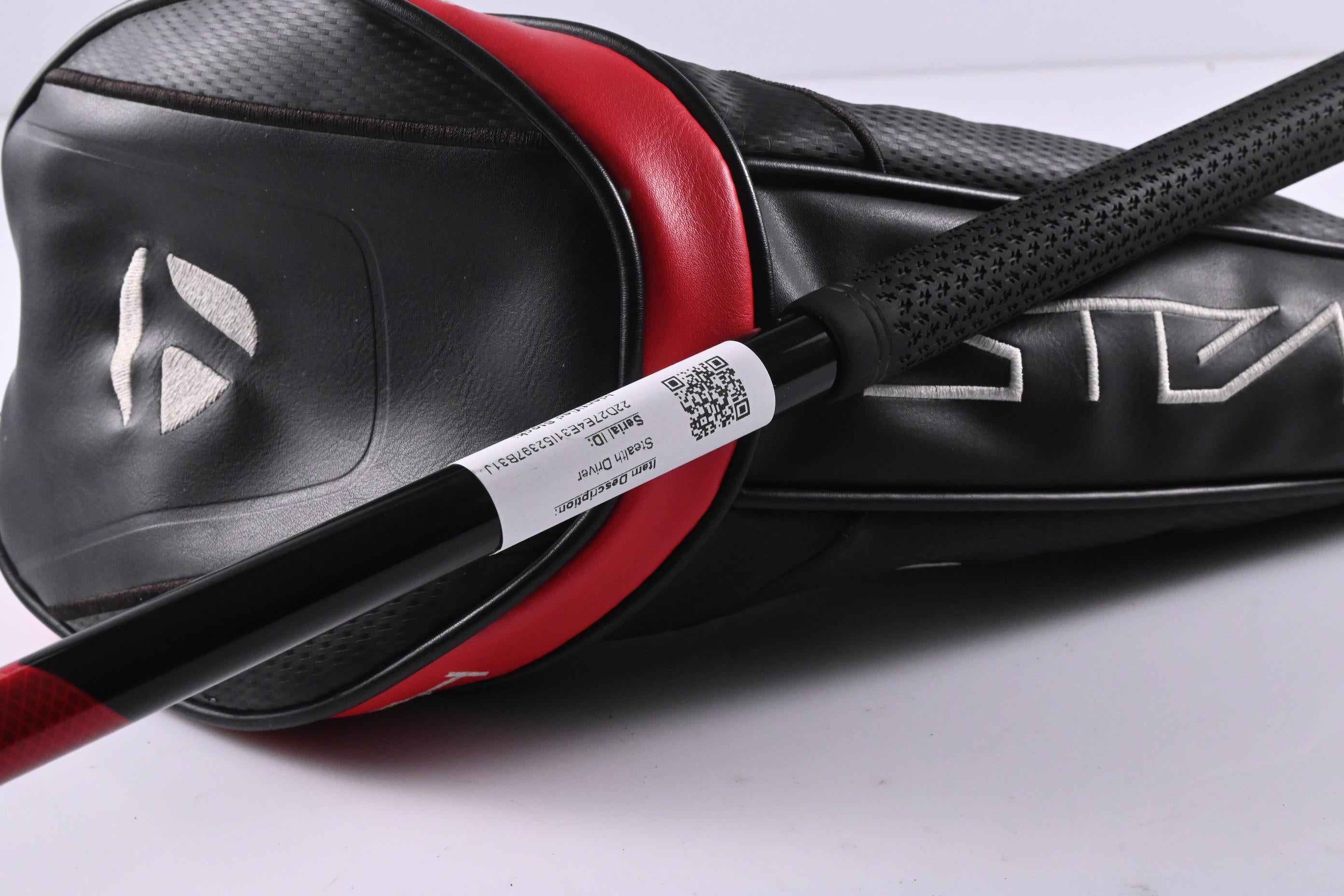 Taylormade Stealth Driver / 10.5 Degree / Stiff Flex Ventus Red 5 Shaft