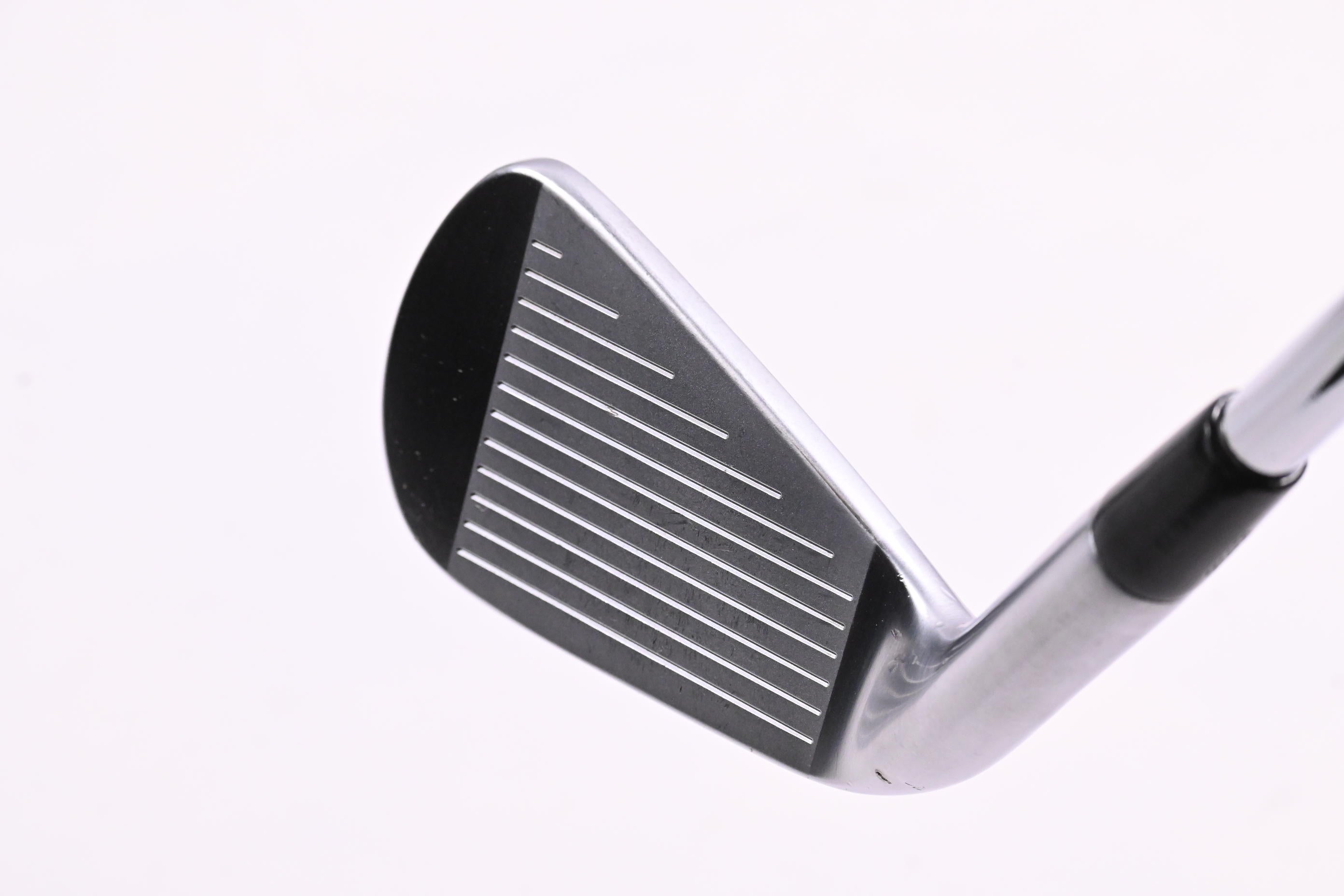 Titleist 712U #3 Iron / 21 Degree / Regular Flex Dynamic Gold R300 Shaft