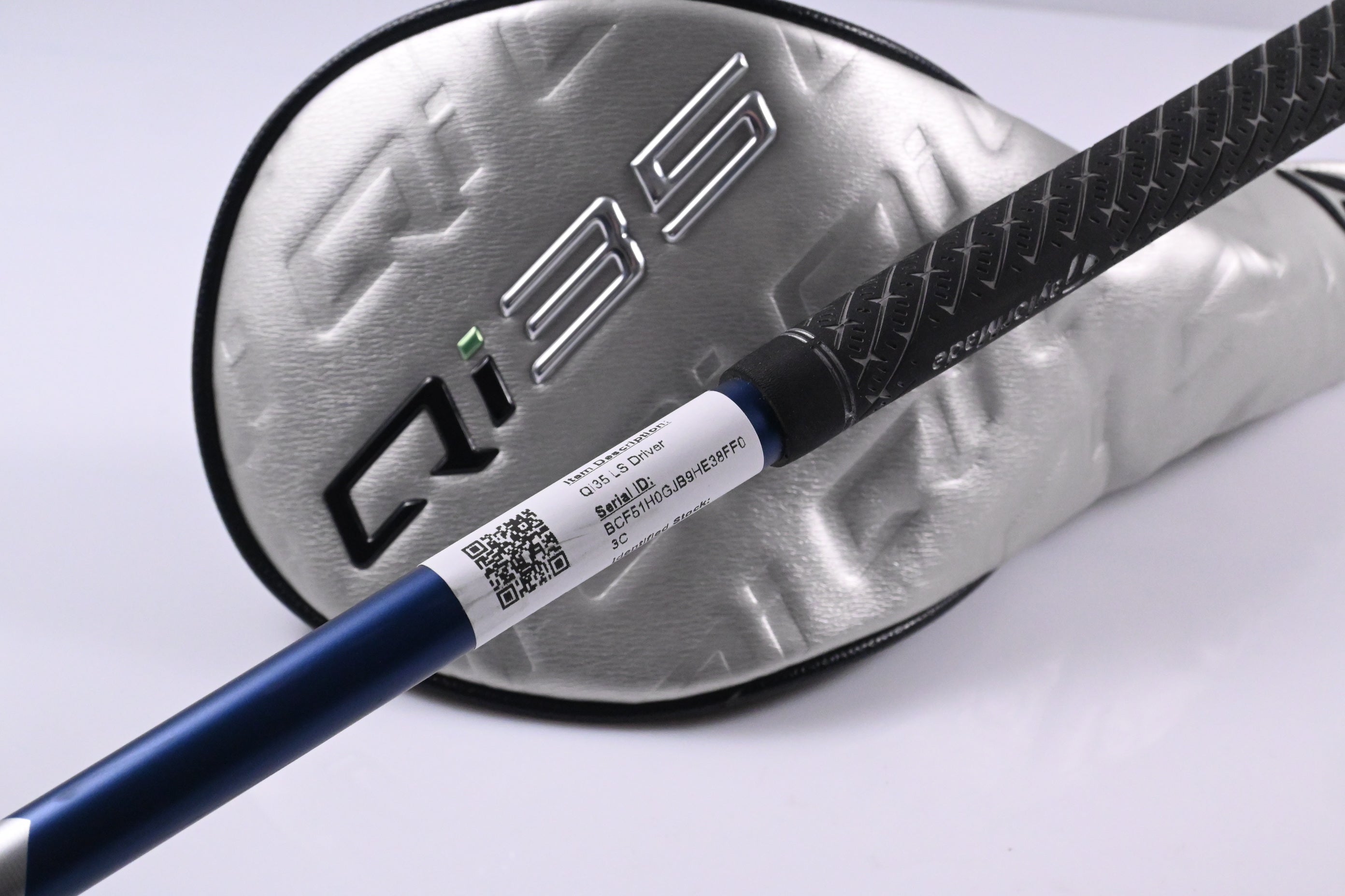 Taylormade Qi35 LS Driver / 9 Degree / Stiff Flex Fujikura Ventus Blue 5 Shaft