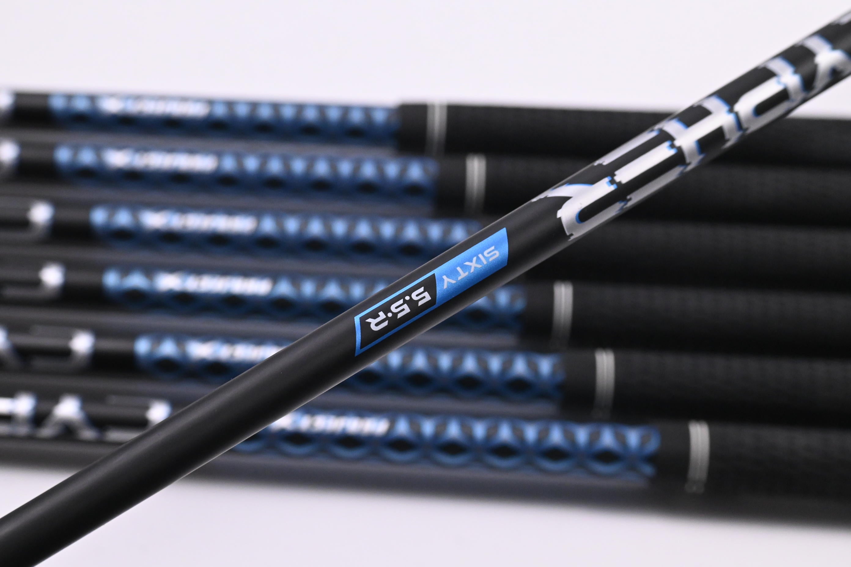Cleveland Launcher Max Irons / 5-PW+GW / Regular Flex Cypher 60 Shafts