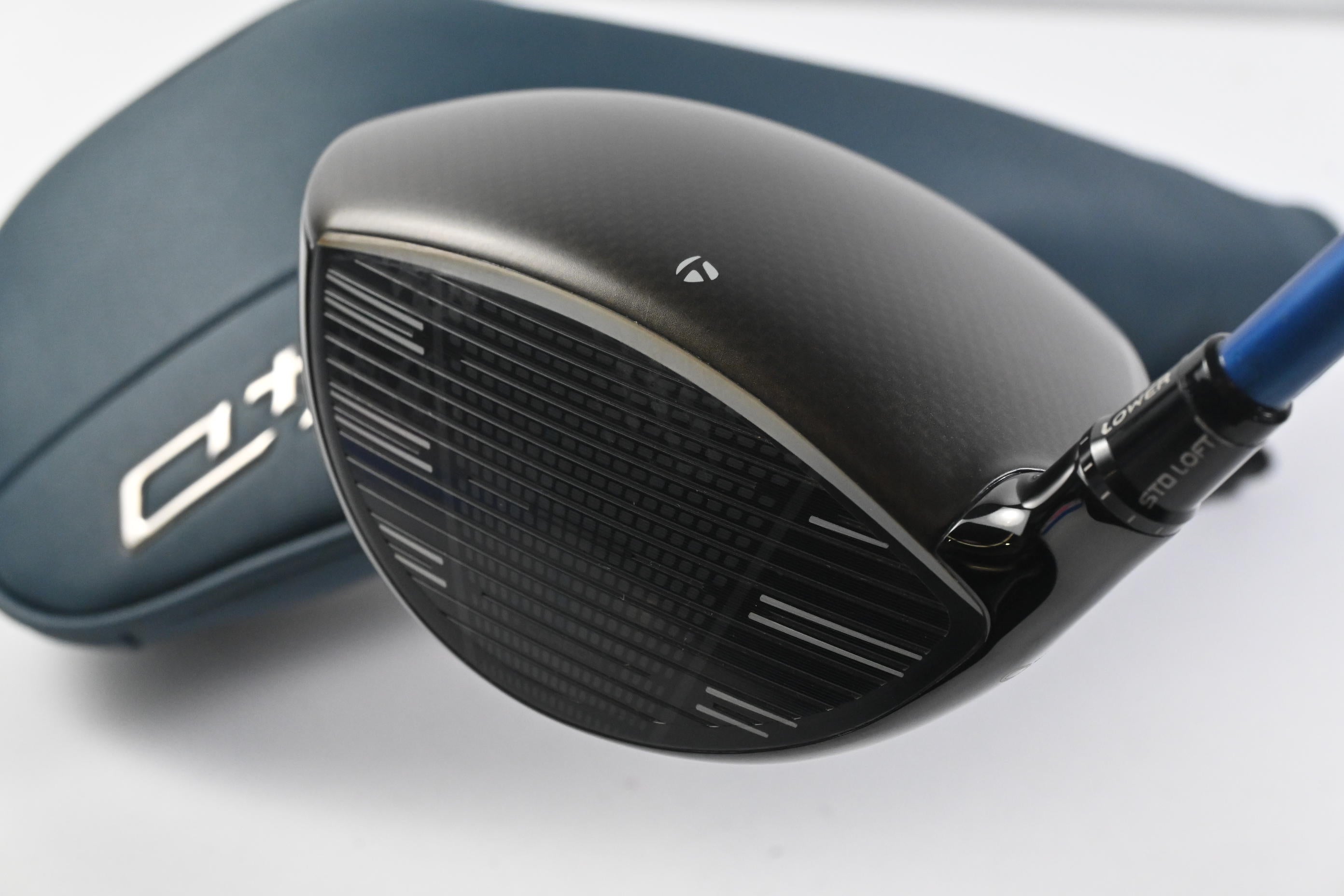 Taylormade Qi4D Driver / 9 Degree / Regular Flex Fujikura Ventus Blue 5 Velocore+