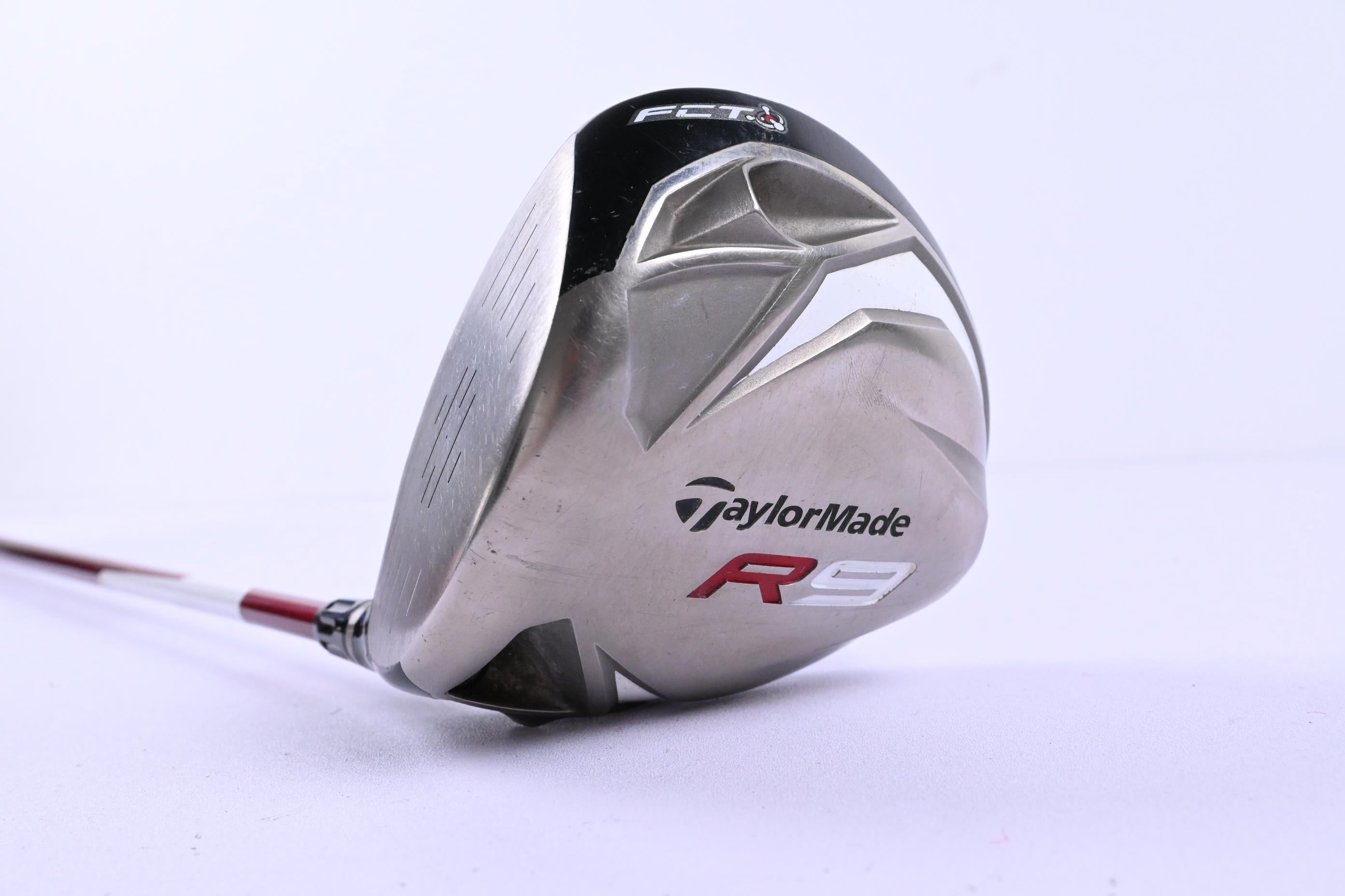 Left Hand Taylormade R9 Driver / 10.5 Degree / Regular Flex Motore 65 Shaft