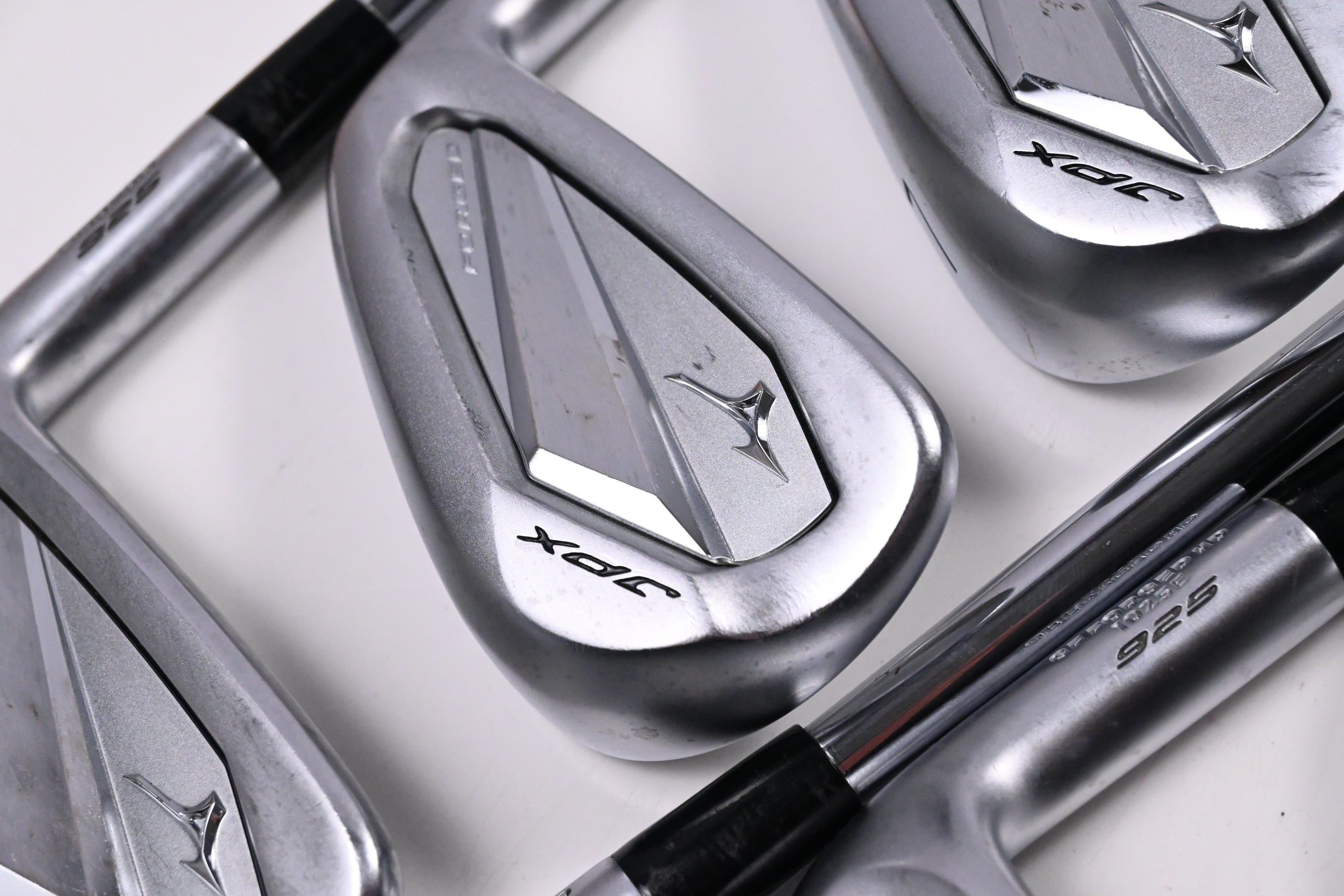 Mizuno JPX 925 Forged Irons / 5-PW / X-Flex Dynamic Gold X100 Shafts