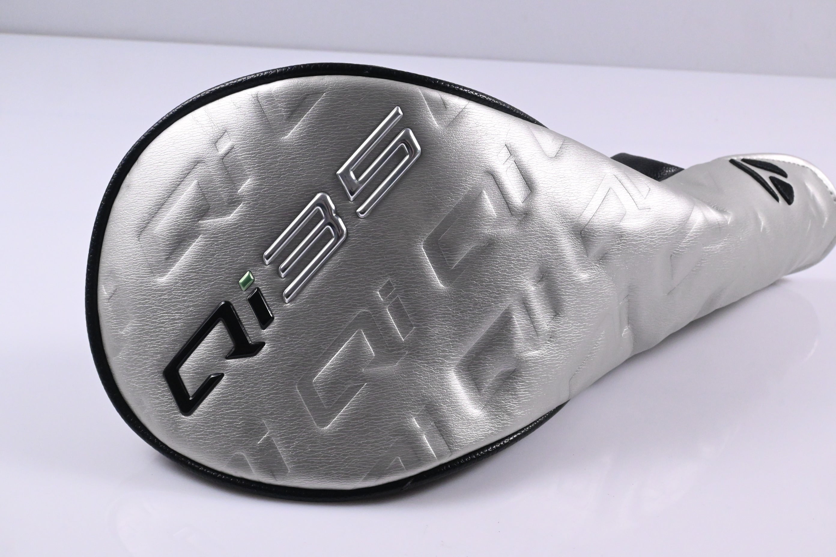 Taylormade Qi35 LS Driver / 9 Degree / Stiff Flex Fujikura Ventus Blue 5 Shaft