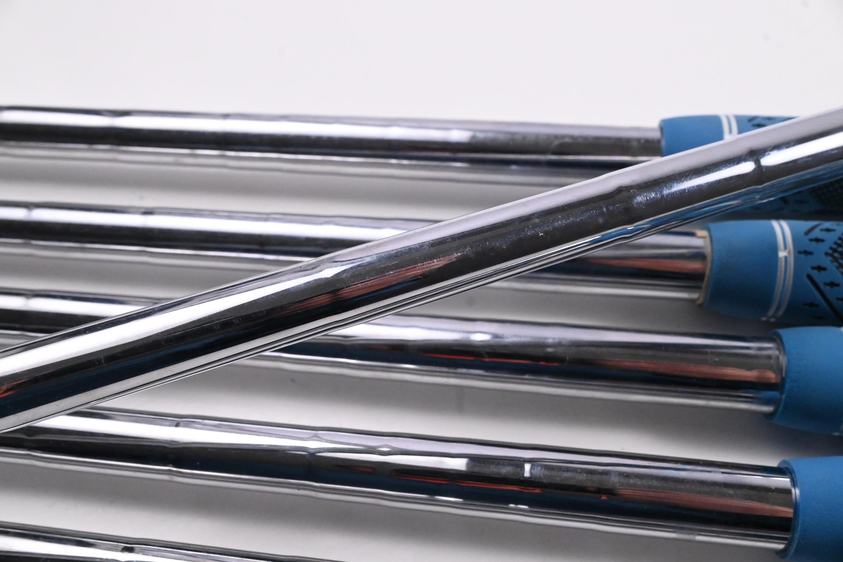 Ping i15 Irons / 5-PW / Yellow Dot / Regular Flex Ping AWT Steel Shafts