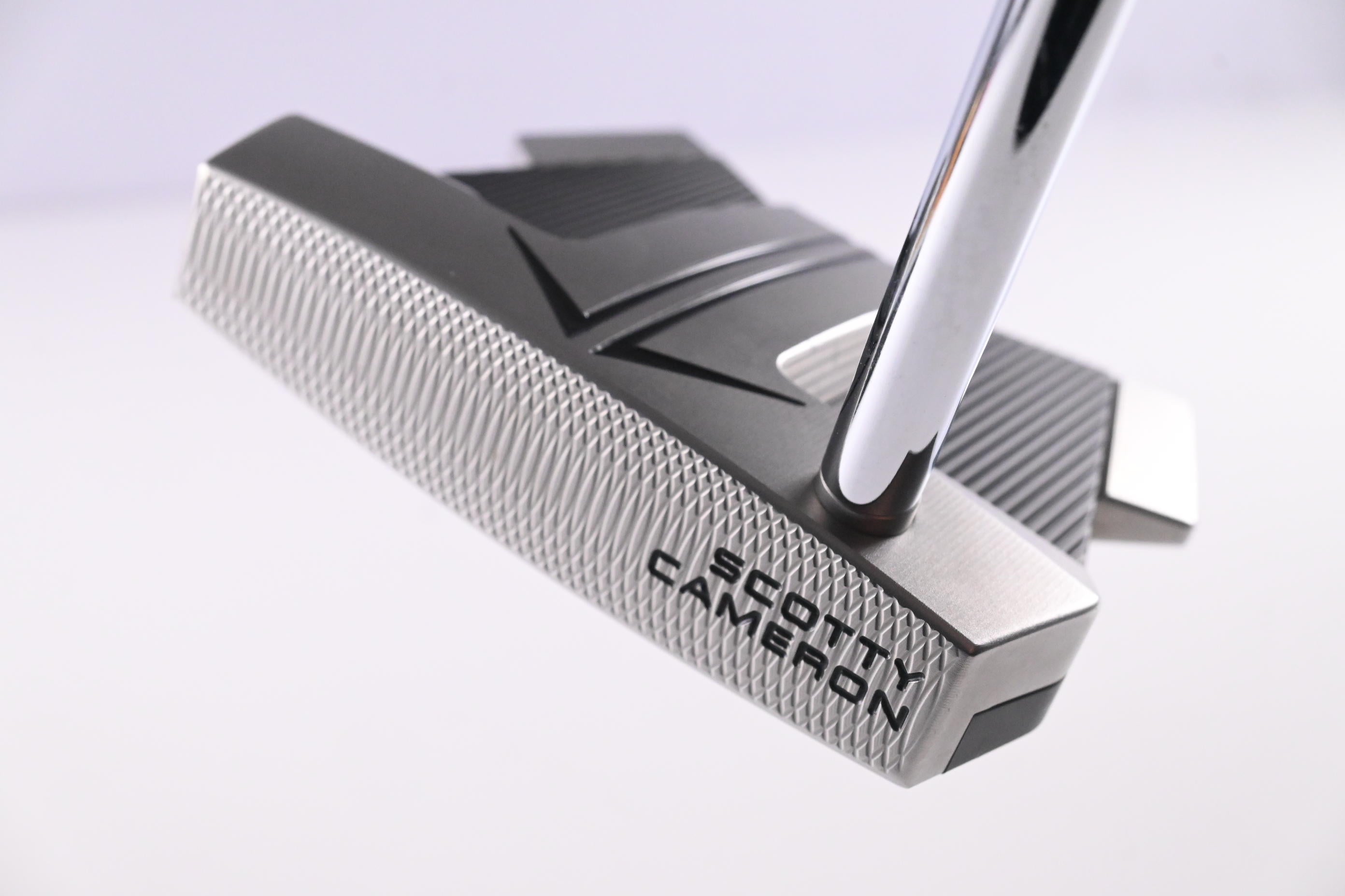 Scotty Cameron 2024 Phantom 11 Putter / 38 Inch