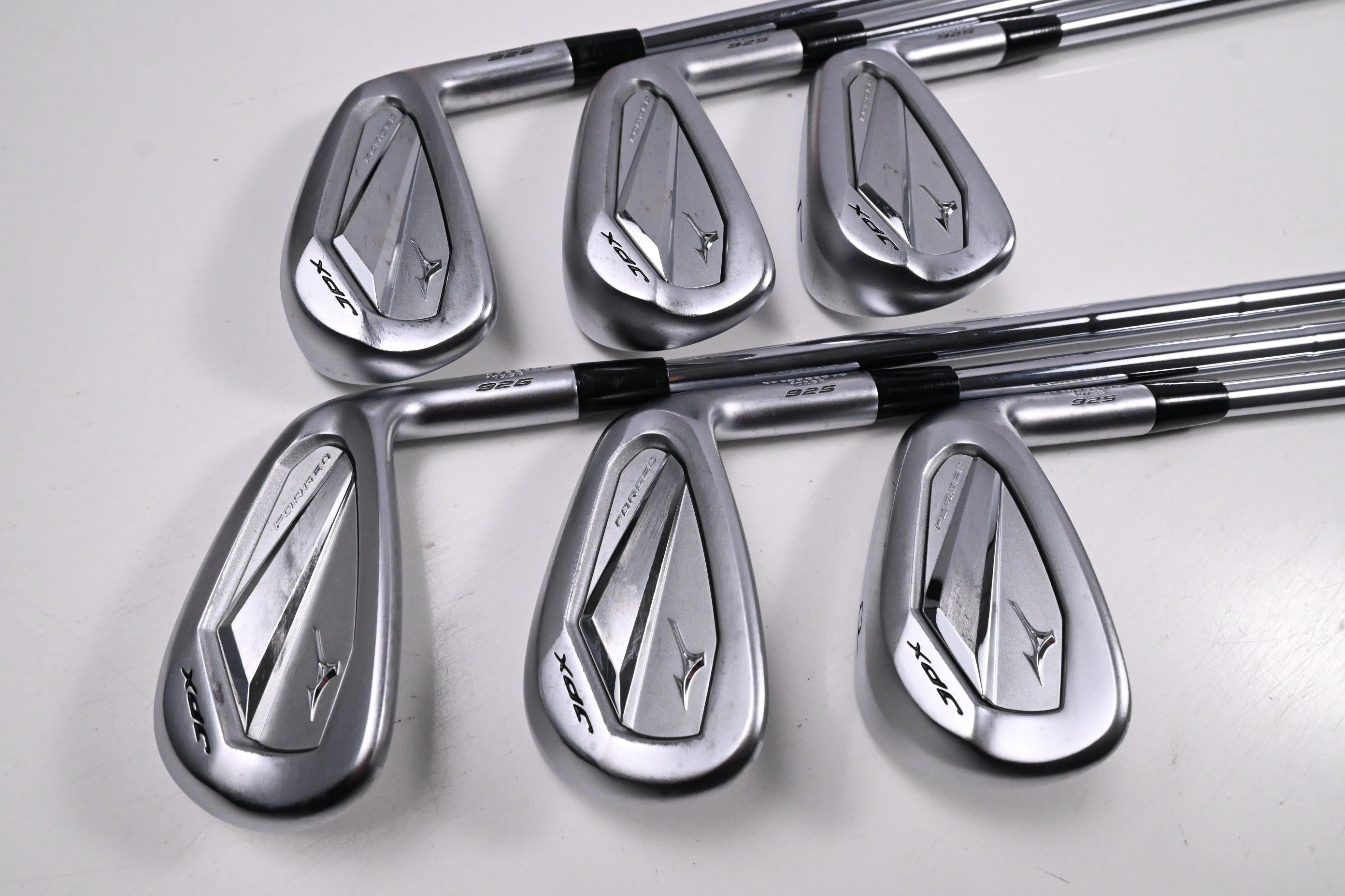Mizuno JPX 925 Forged Irons / 5-PW / X-Flex Dynamic Gold X100 Shafts