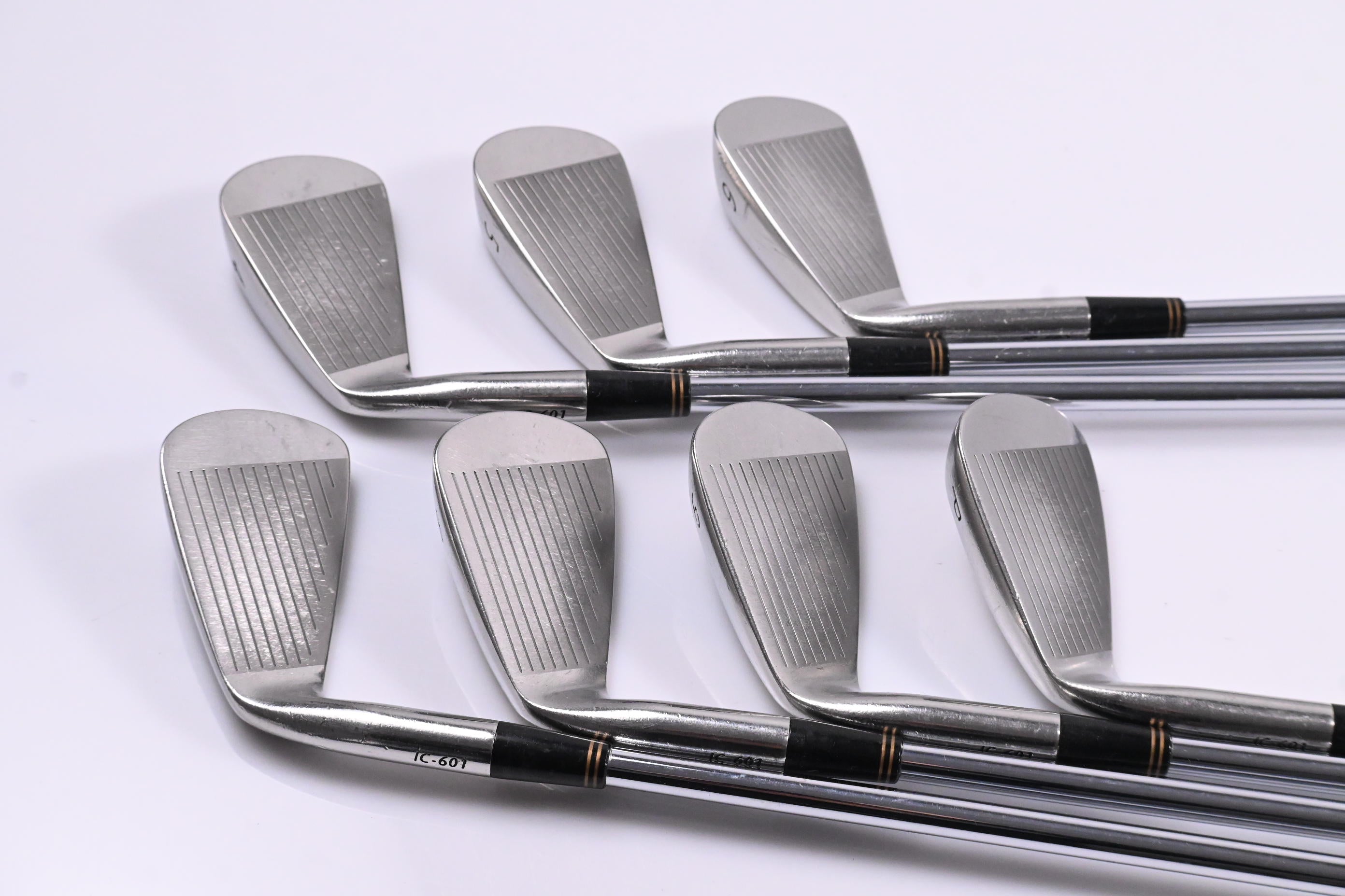 Miura IC-601 Irons / 4-PW / Regular Flex Oban CT-115 Shafts