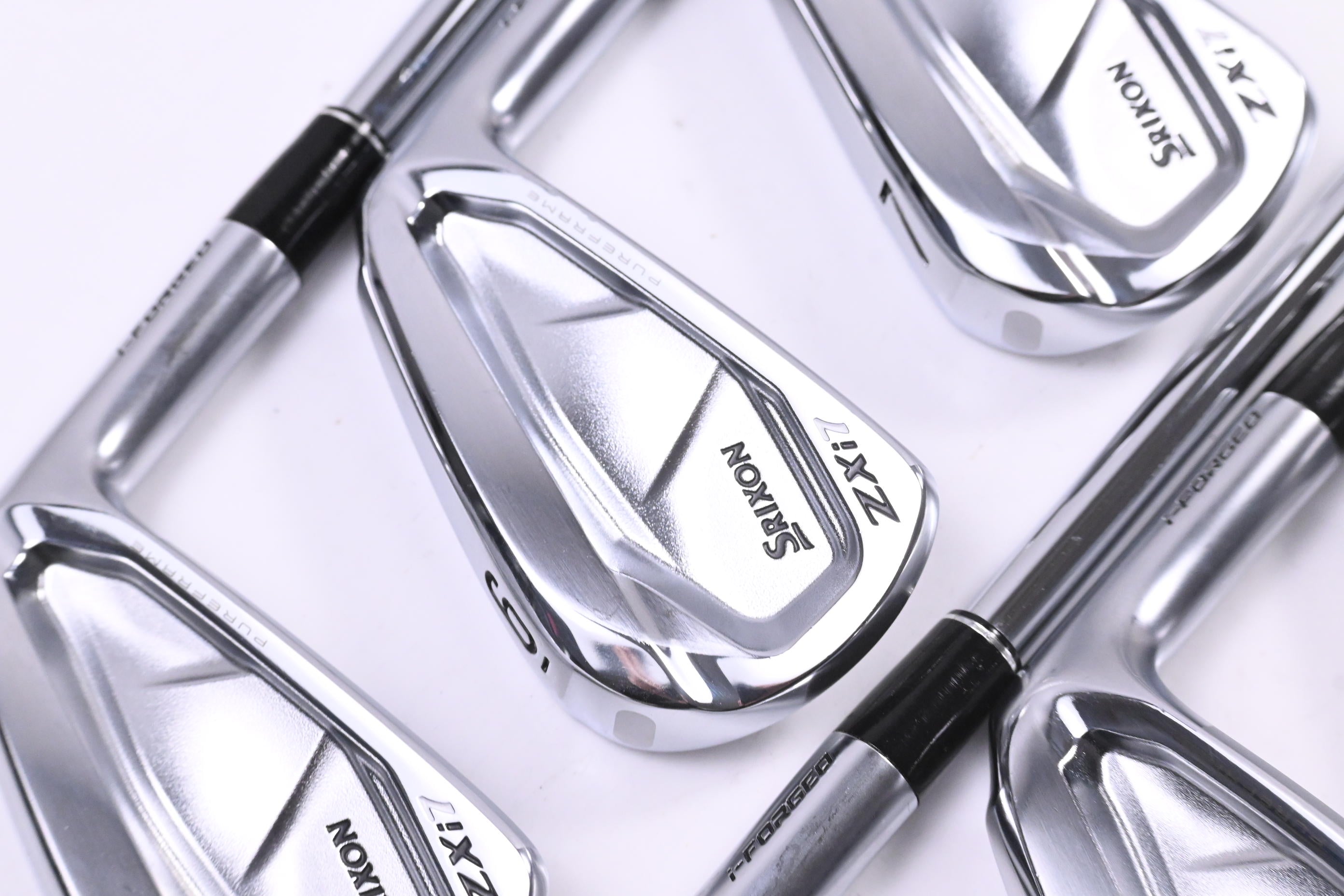 Srixon ZXi7 Irons / 5-PW / X-Flex Dynamic Gold D.S.T. X100 Shafts