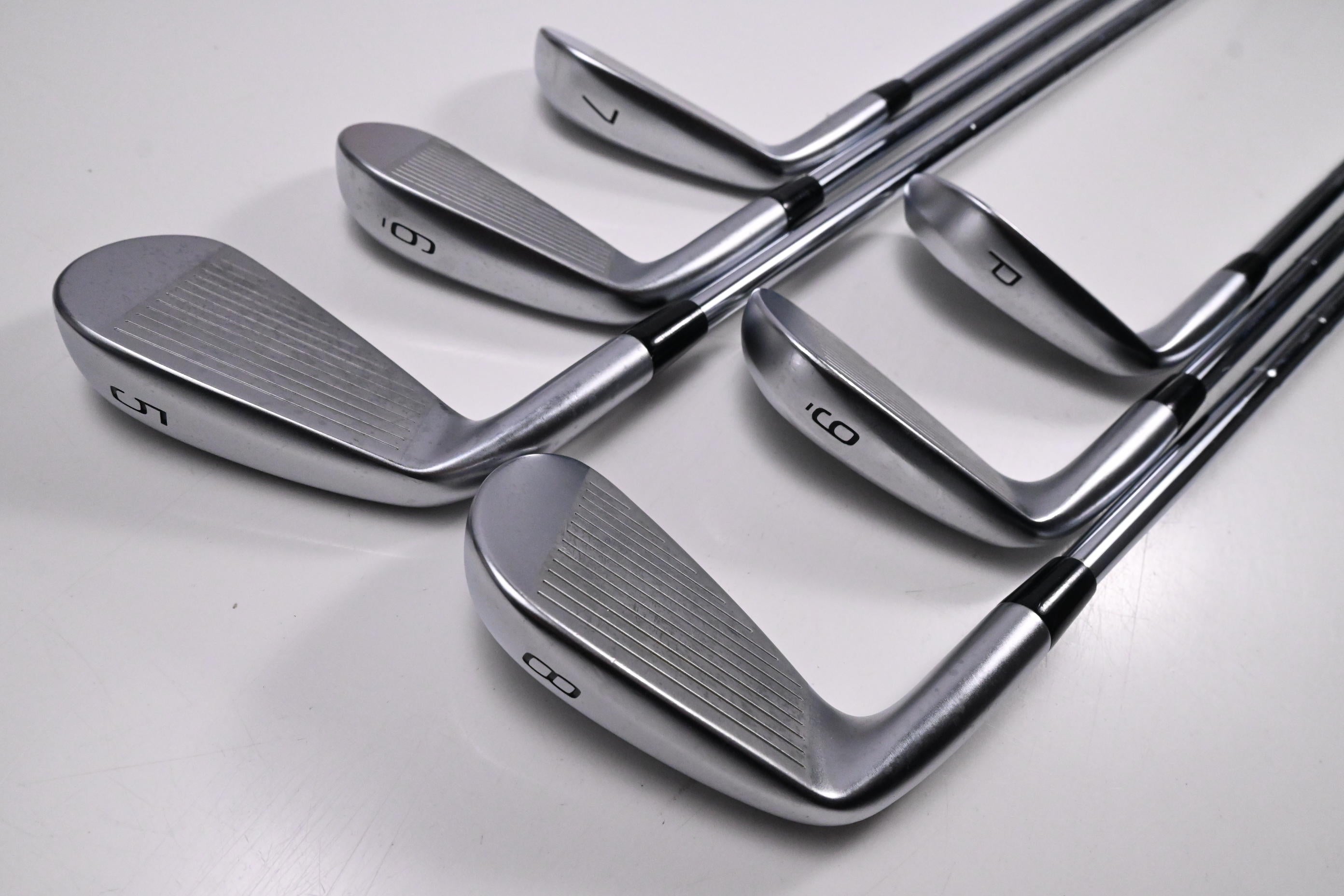 Mizuno JPX 925 Forged Irons / 5-PW / X-Flex Dynamic Gold X100 Shafts