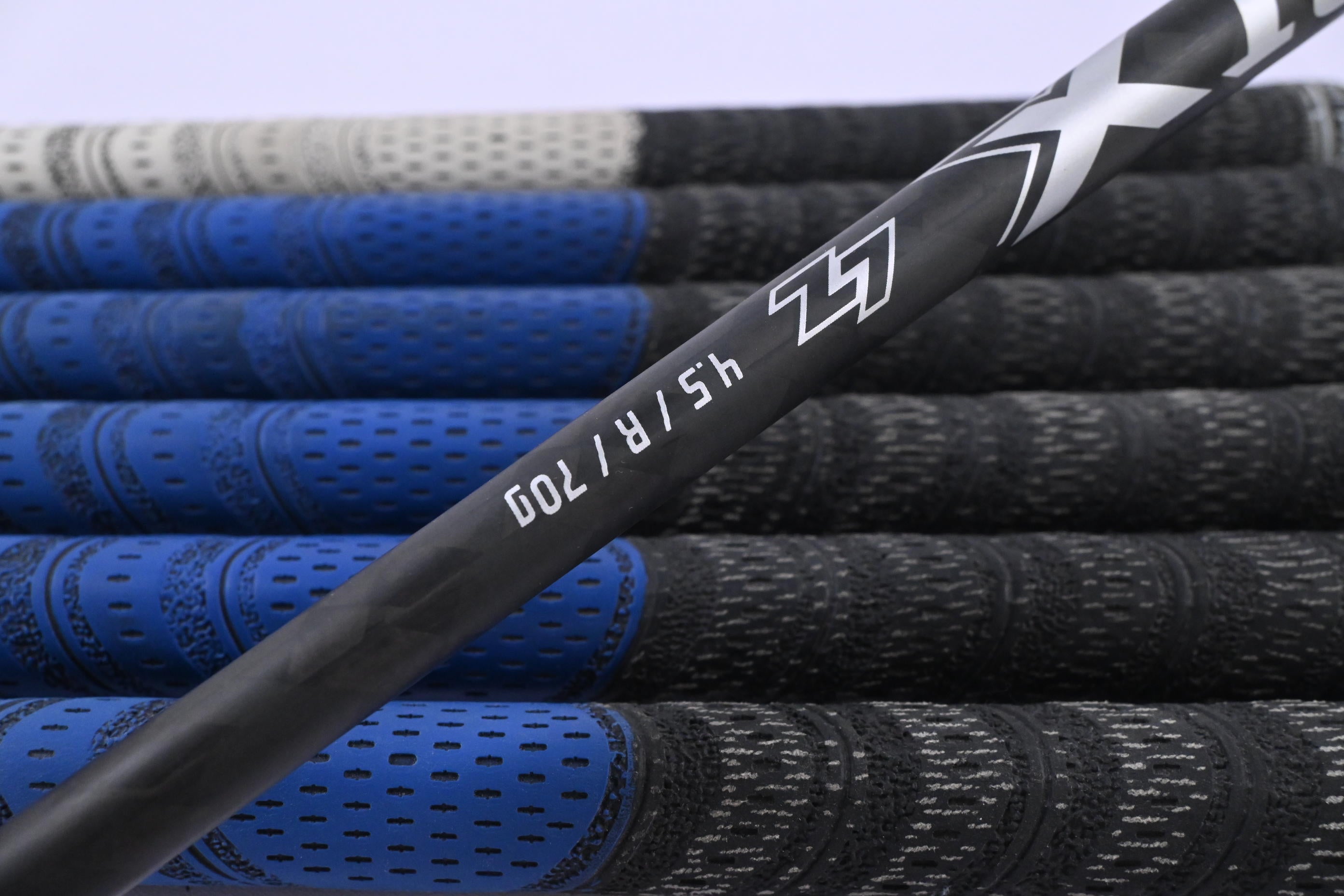 Mizuno JPX 900 Hot Metal Irons / 5-PW+SW / Senior Flex Project X LZ 70 Shafts