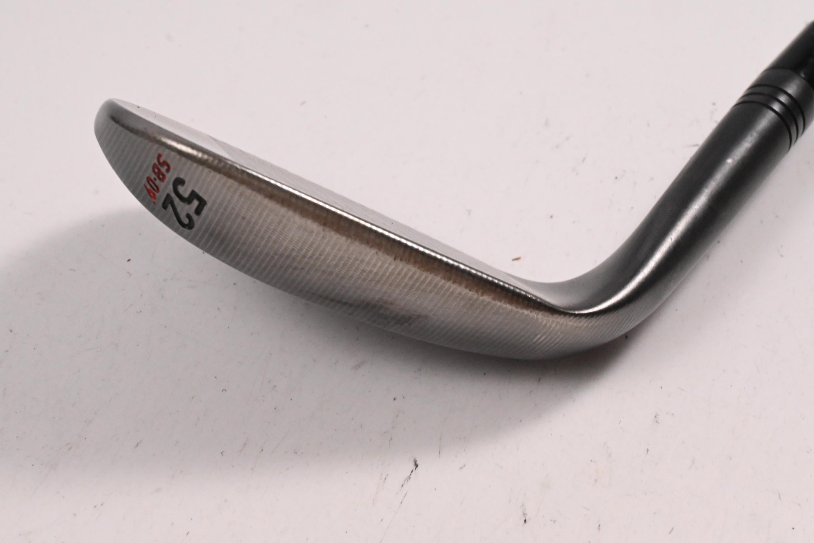 Taylormade Milled Grind 2 Black Gap Wedge / 52 Degree / Stiff Flex Dynamic Gold S200