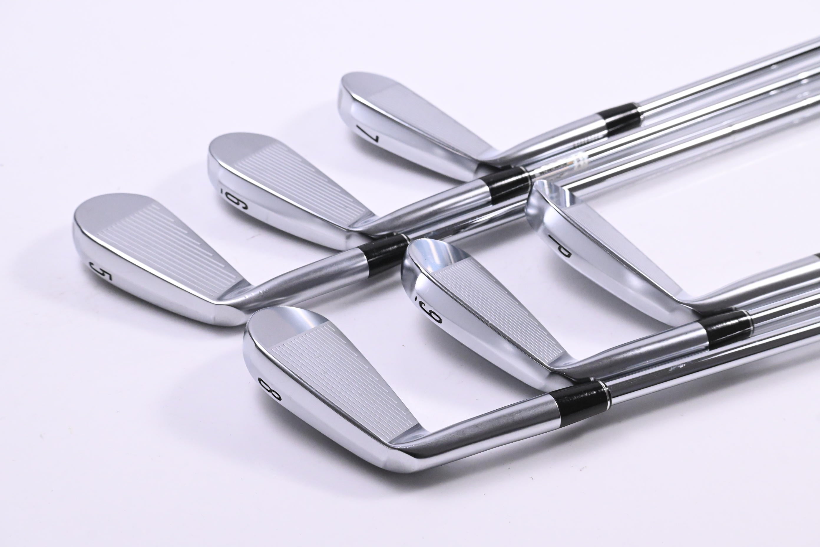 Srixon ZXi7 Irons / 5-PW / X-Flex Dynamic Gold D.S.T. X100 Shafts