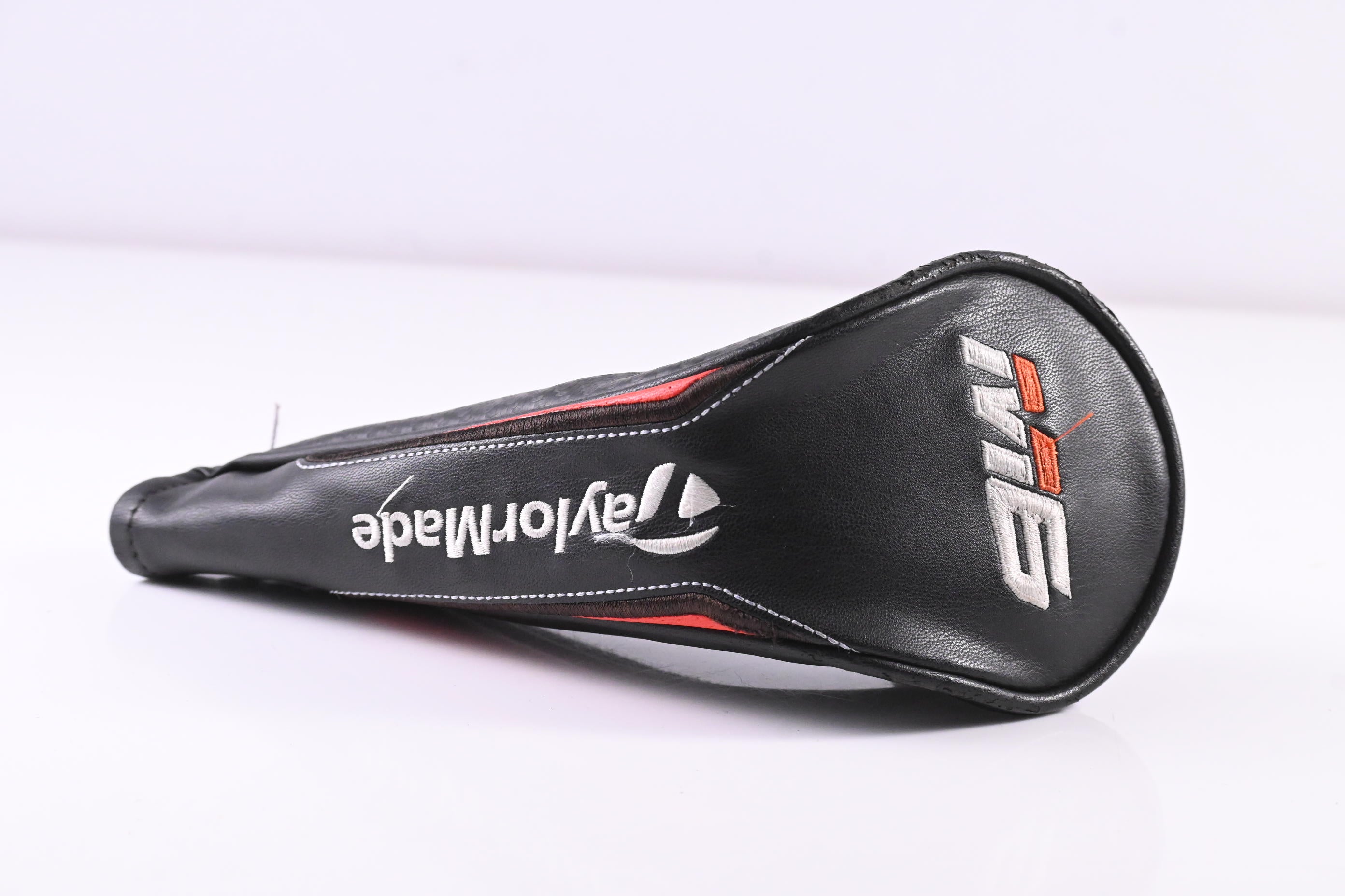Taylormade M6 #4 Hybrid / 22 Degree / Stiff Flex Fujikura Atmos Orange 7 Shaft