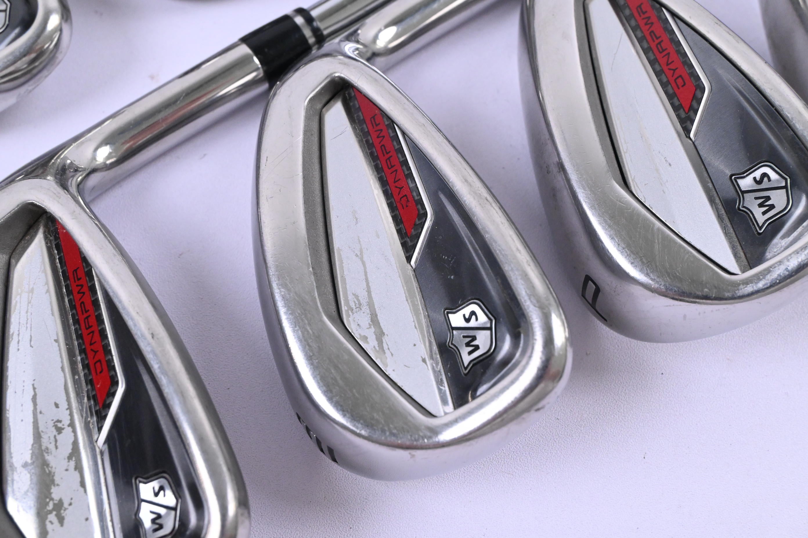 Wilson DYNAPWR 2023 Irons / 4-PW+GW / Regular Flex KBS Max Ultralite Shafts
