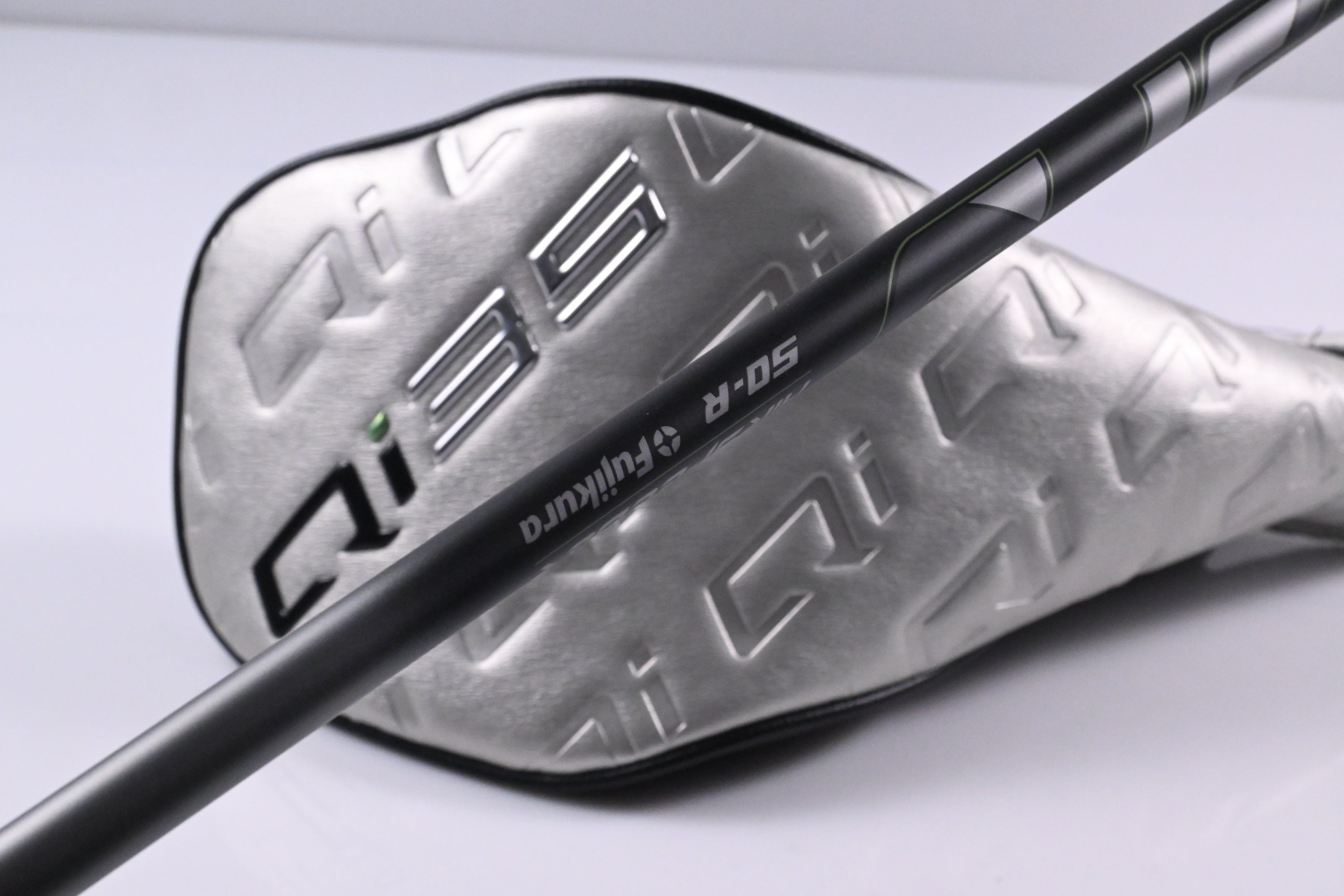 Taylormade Qi35 Driver / 9 Degree / Regular Flex Fujikura Air Speedder 50 Shaft