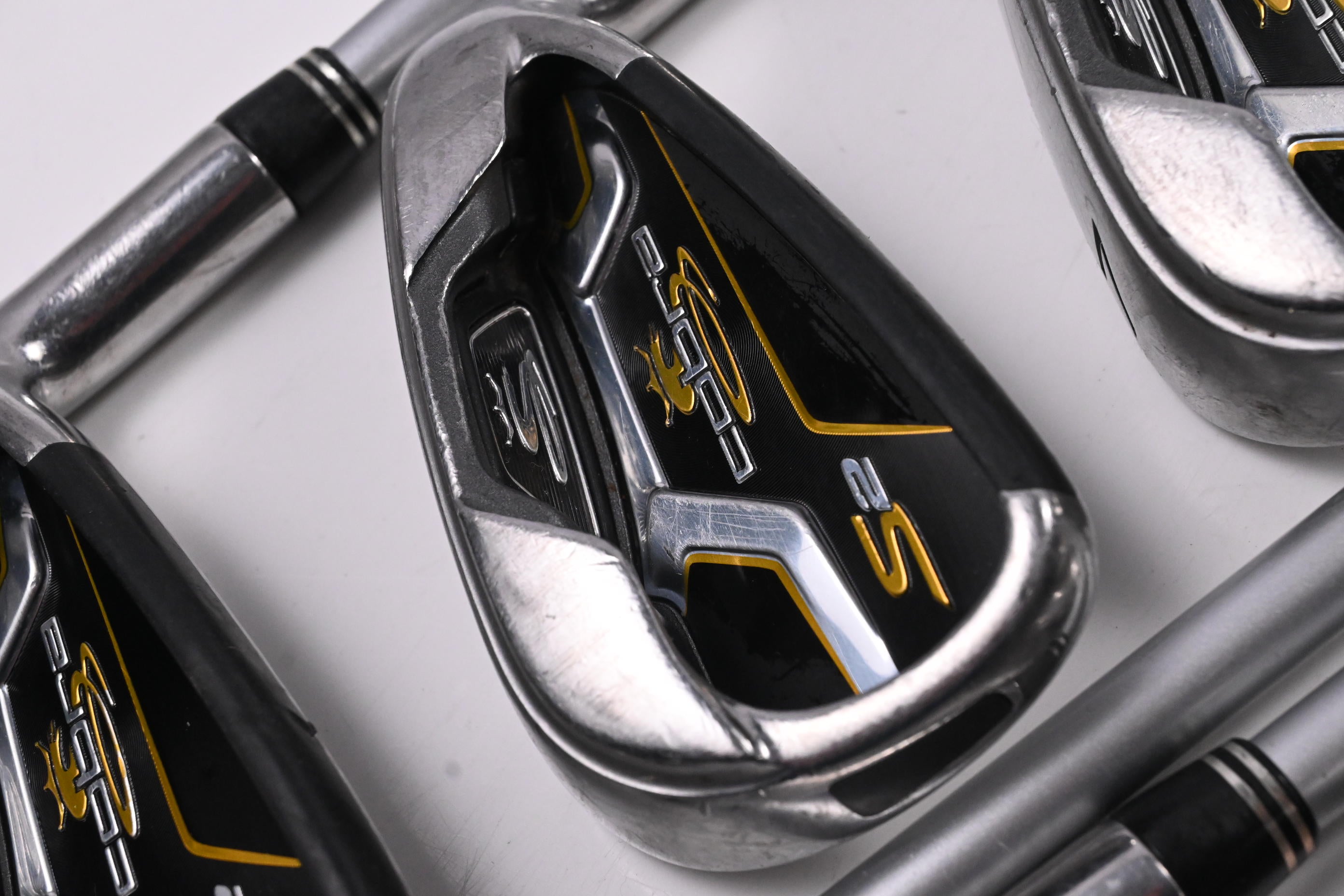 Cobra S2 Irons / 5-PW+SW / Lite Flex Aldila DVS-2 60 Shaft