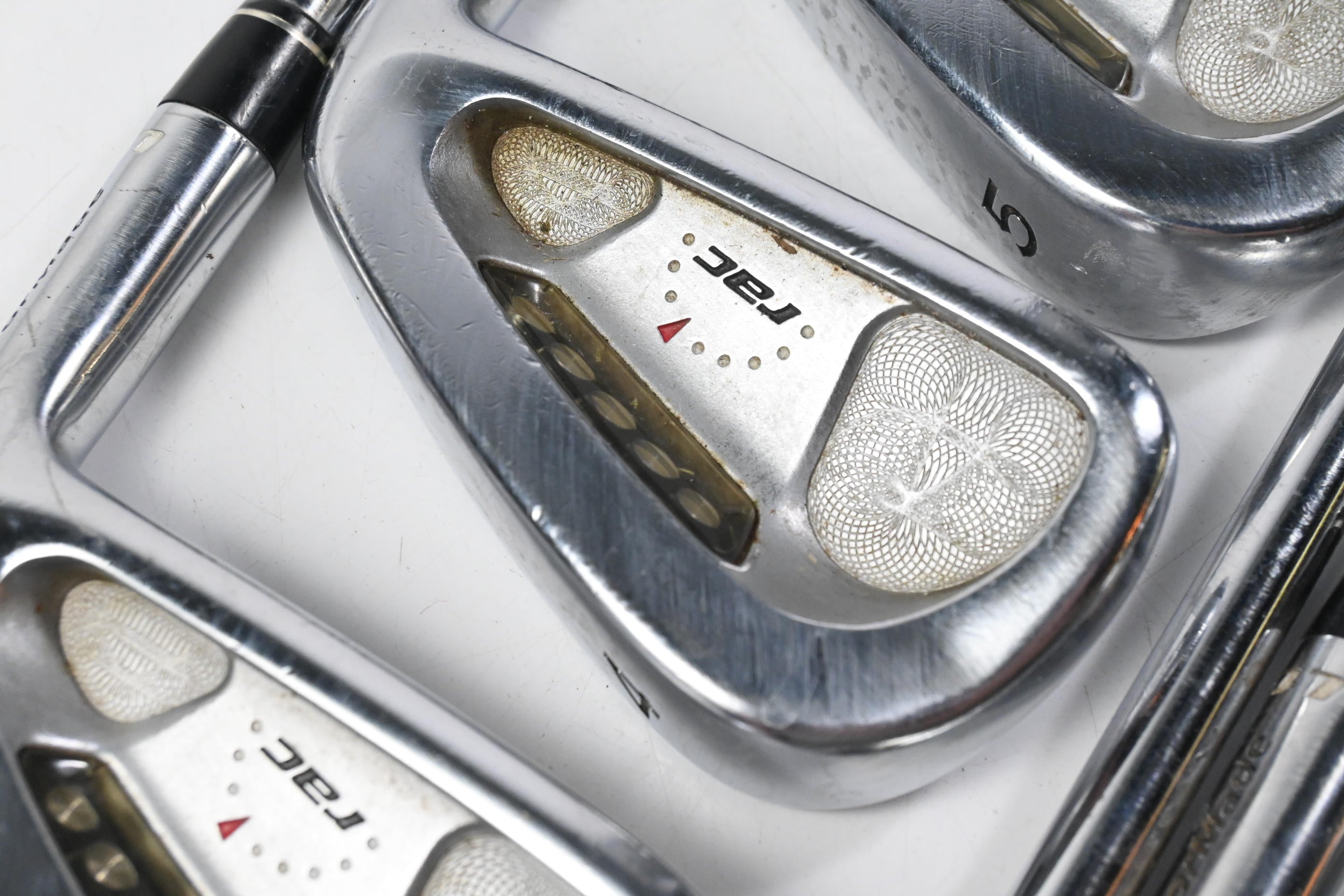 Taylormade RAC LT Irons / 3-PW+SW / Regular Flex Dynamic Gold Shafts ...