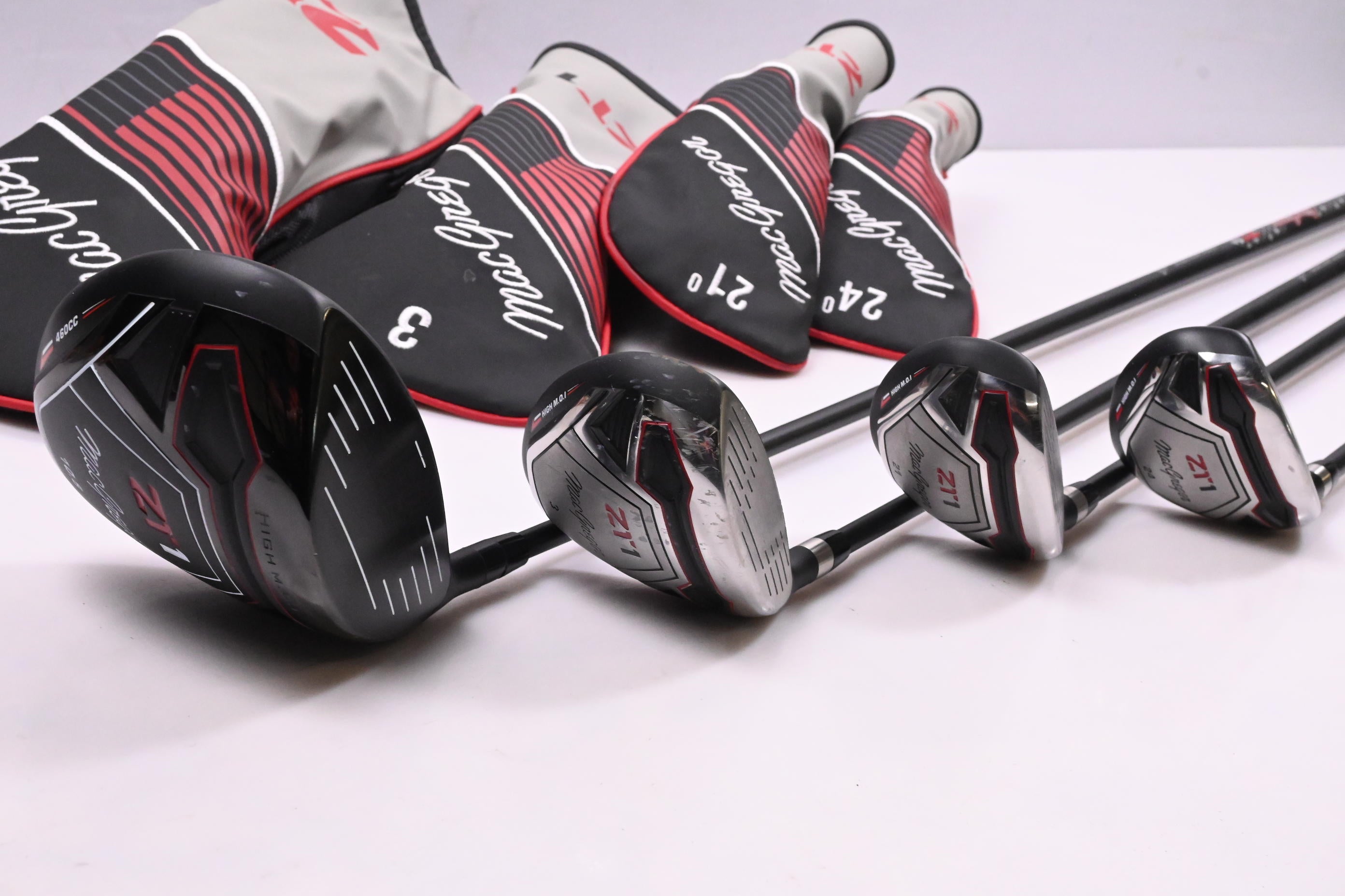 Macgregor ZT1 Package Set / Woods, Irons, Putter, Bag
