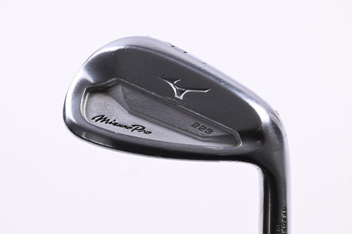 Mizuno Pro 223 Pitching Wedge / 46 Degree / X-Flex Project X LS 125 Shaft