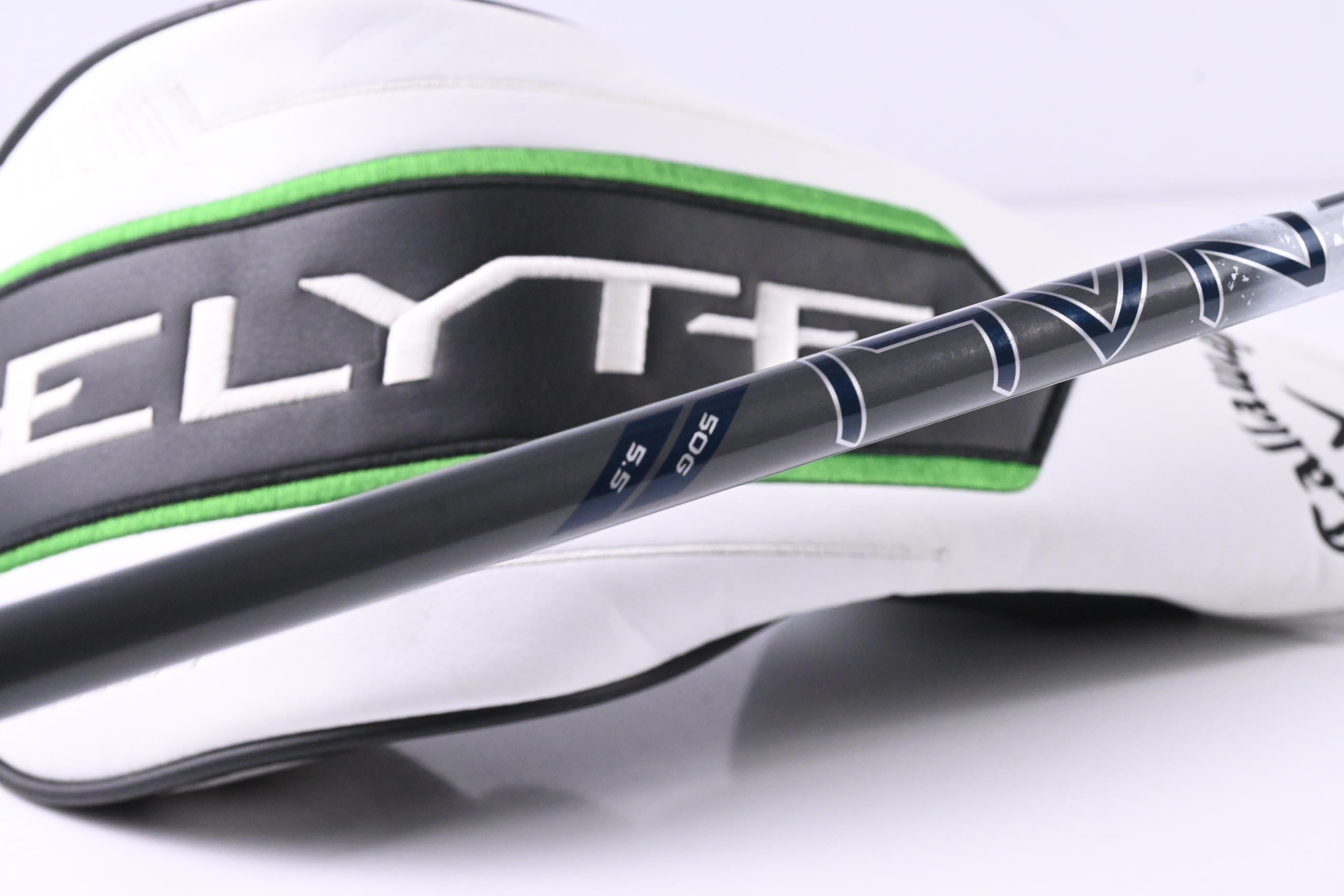 Callaway Elyte Driver / 9 Degree / Regular Flex Denali Charcoal 50 Shaft