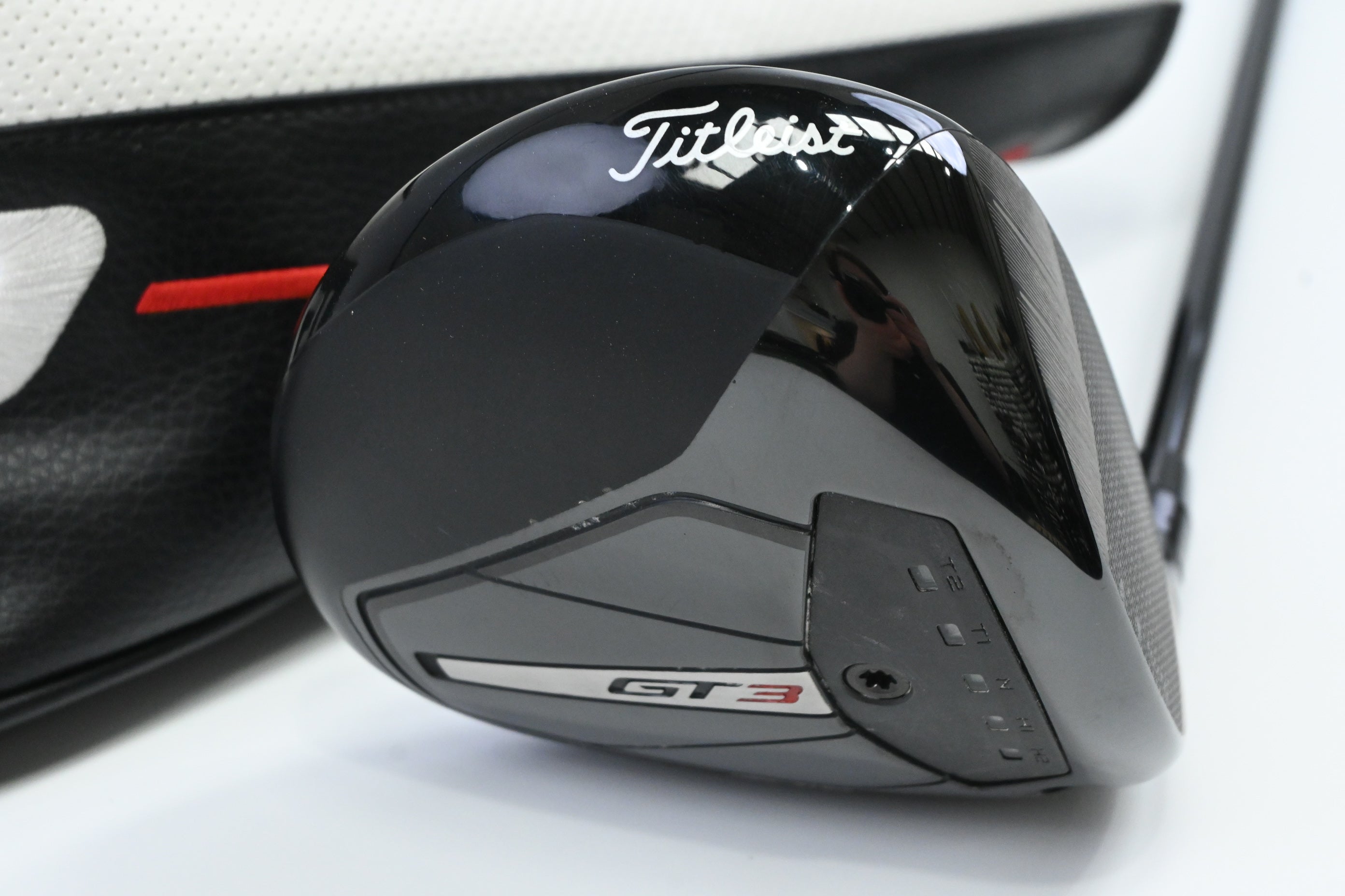 Titleist GT3 Driver / 9 Degree / Stiff Flex VA Composites Synstr 65 Shaft
