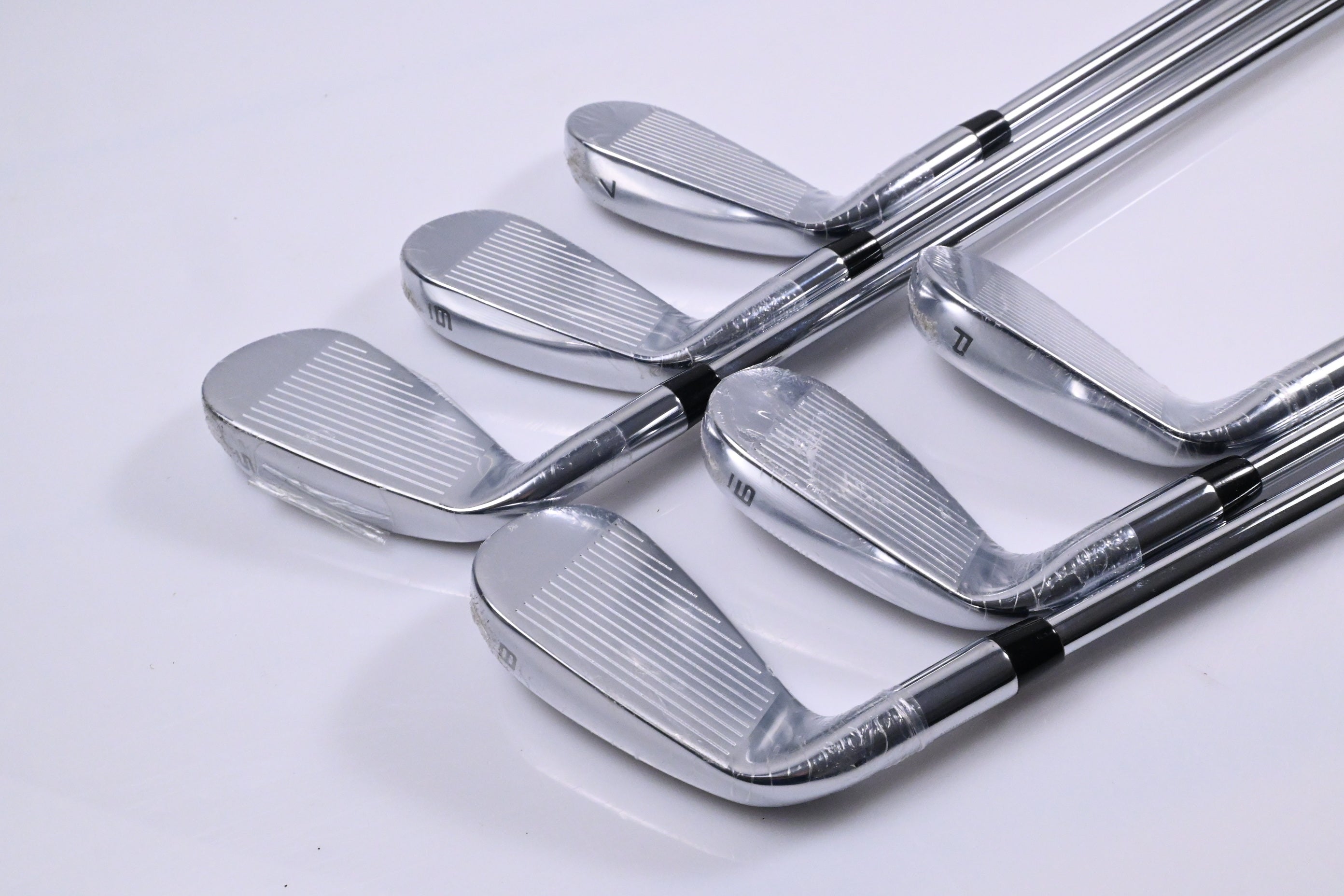 Callaway Elyte Irons / 5-PW / Regular Flex True Temper Vector 80 Shafts
