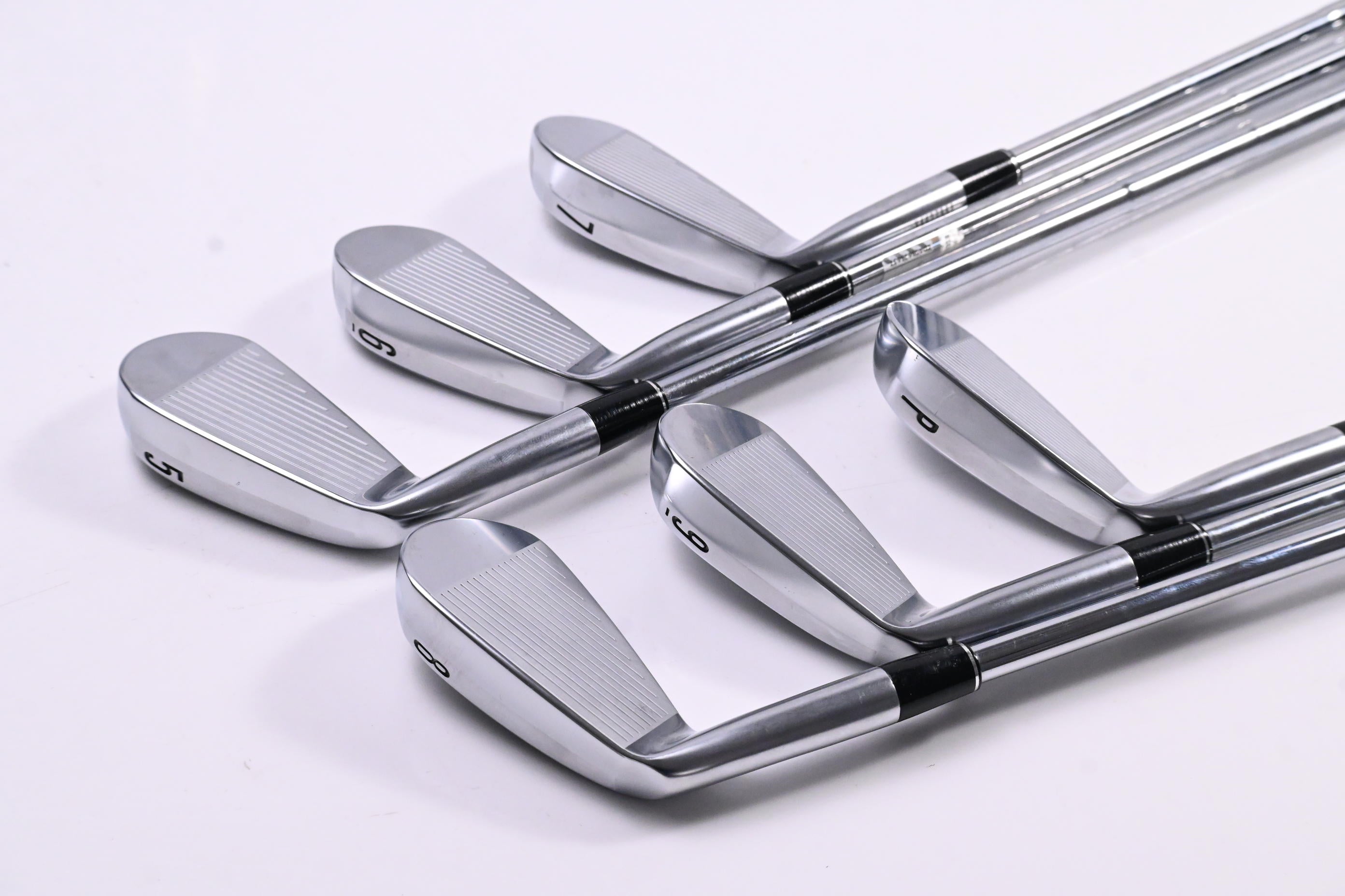 Srixon ZXi5 Irons / 5-PW / Stiff Flex Dynamic Gold Mid 115 S300 Shafts