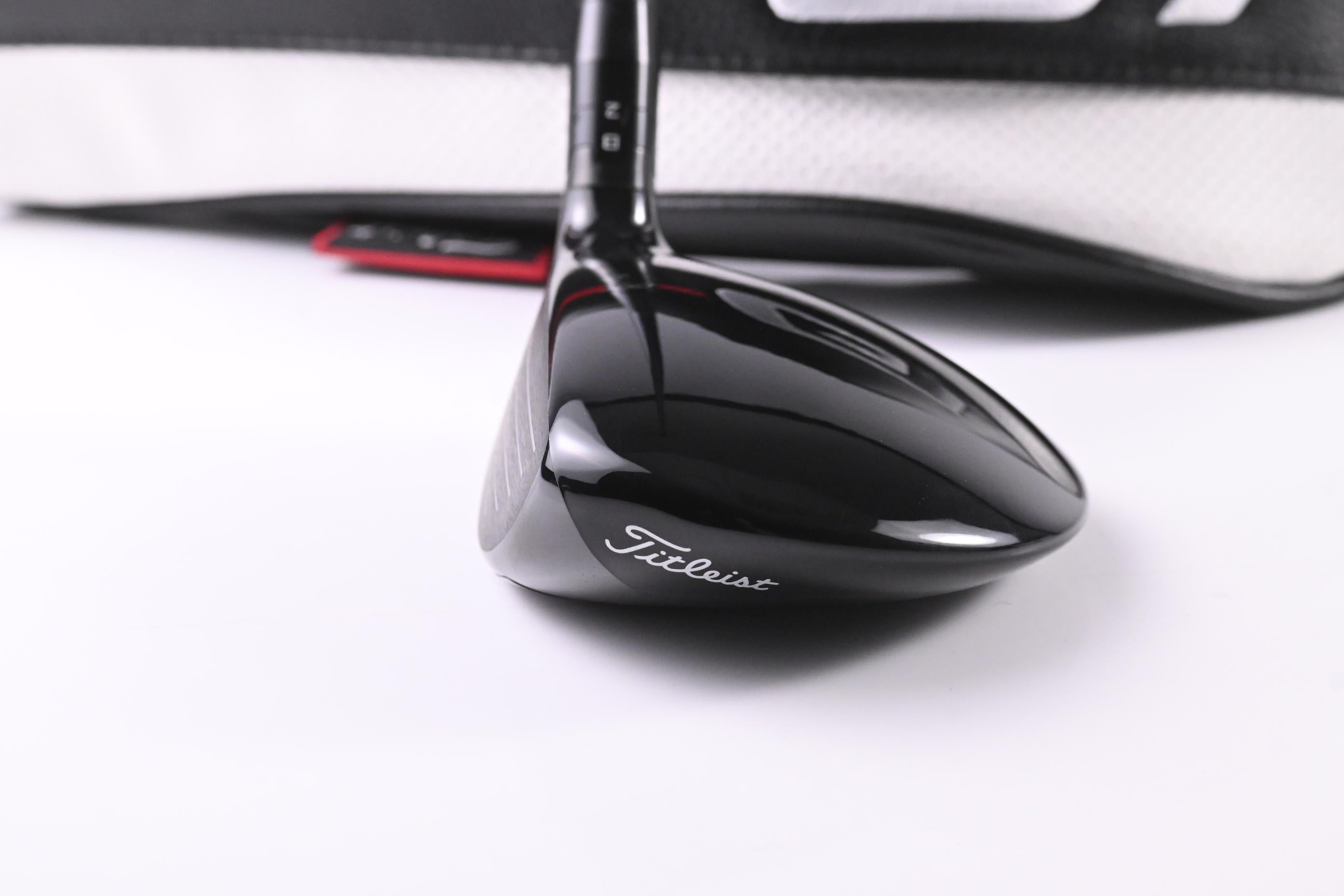 Left Hand Titleist GT2 #3 Wood / 15 Degree / Senior Flex UST LinQ Red 5 M40X