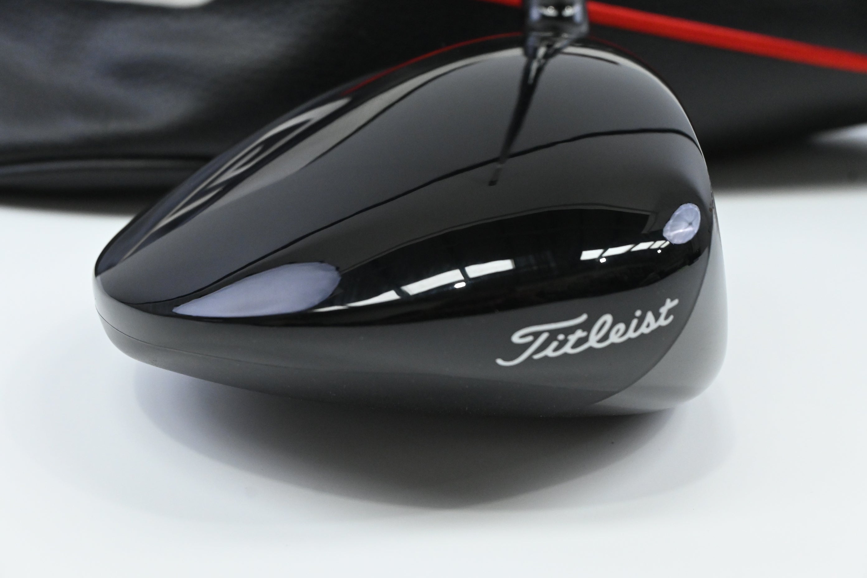Titleist GT3 Driver / 9 Degree / Stiff Flex VA Composites Synstr 65 Shaft
