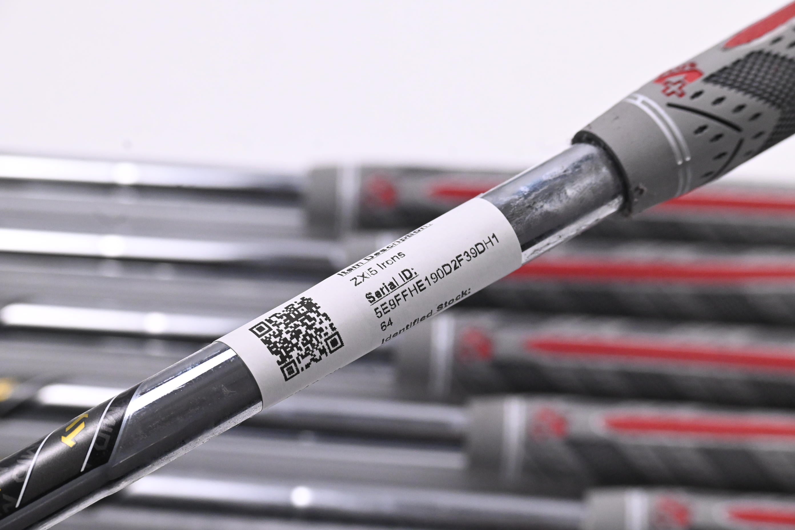 Srixon ZXi5 Irons / 5-PW / Stiff Flex Dynamic Gold Mid 115 S300 Shafts