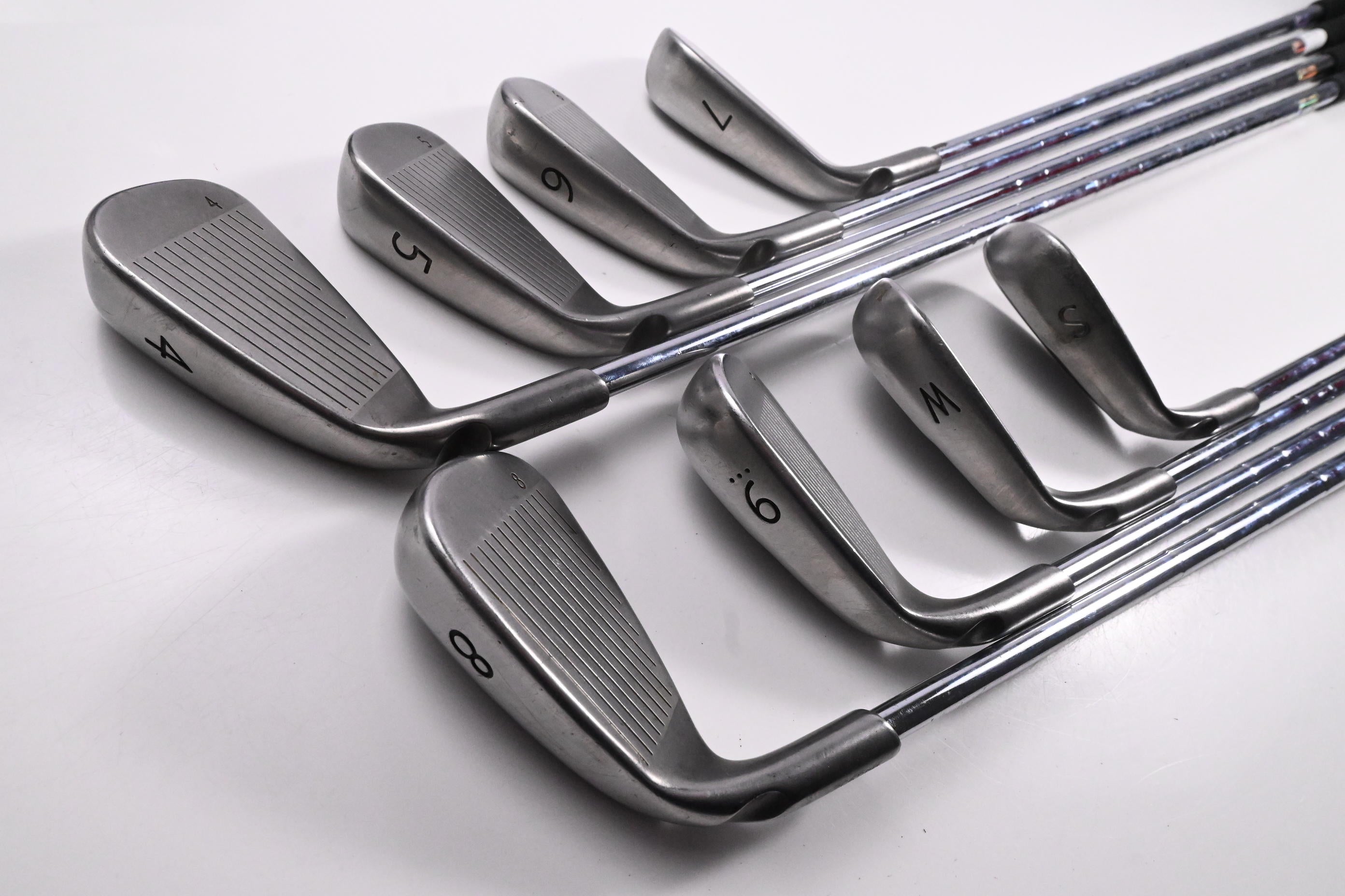Ping G30 Irons / 4-PW+SW / Silver Dot / Stiff Flex Ping CFS Distance Shafts
