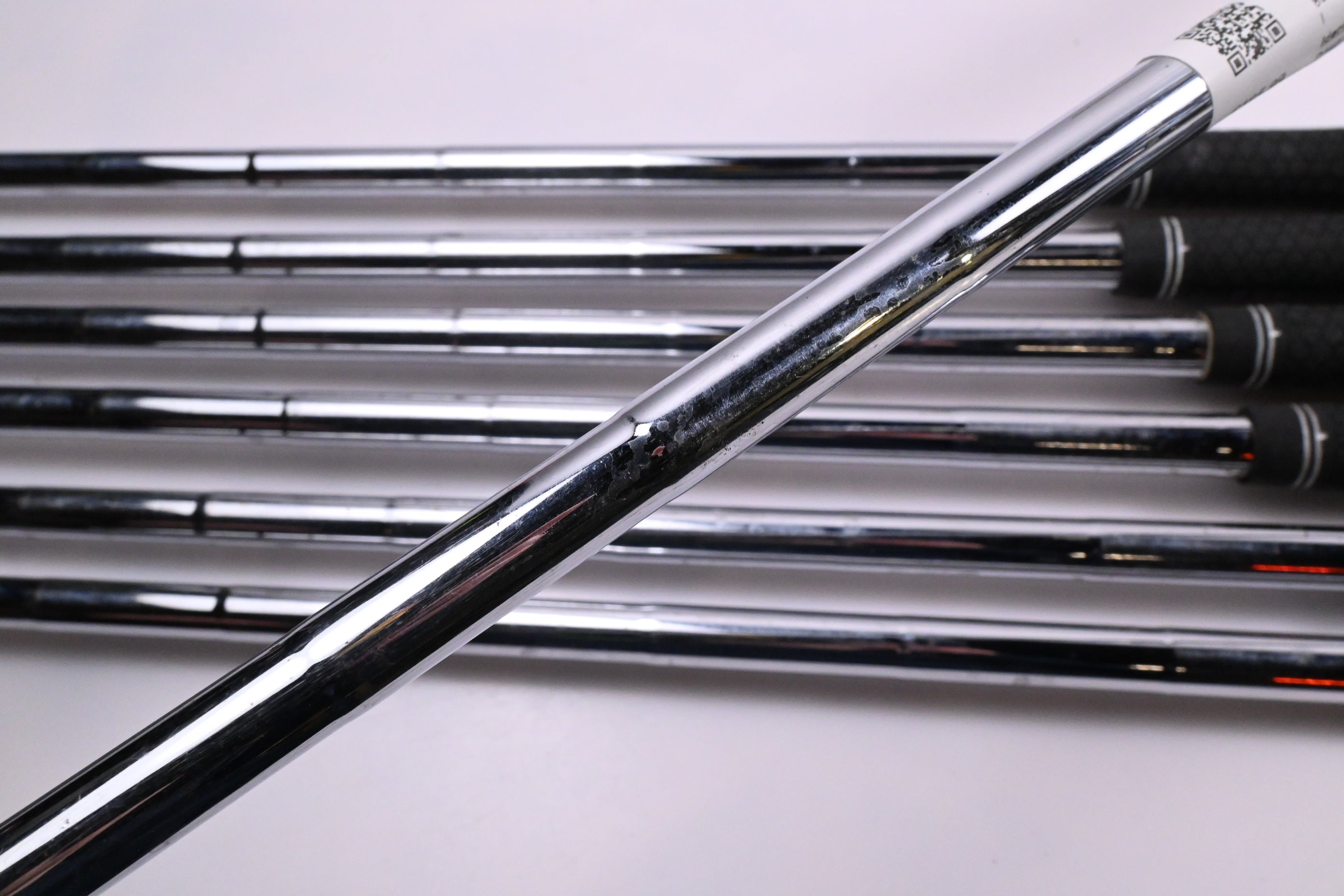 Taylormade Tour Preferred MC 2011 Irons / 4-PW / Stiff Flex Steel Shafts