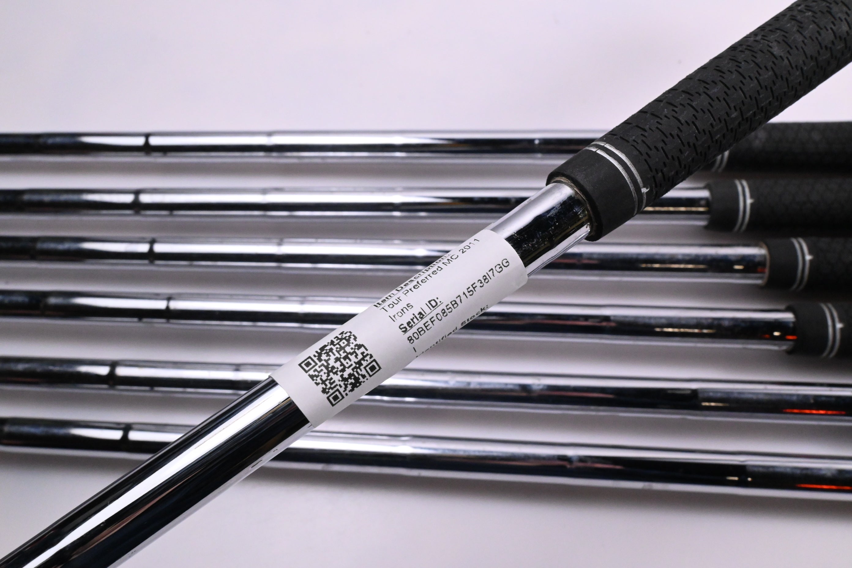 Taylormade Tour Preferred MC 2011 Irons / 4-PW / Stiff Flex Steel Shafts