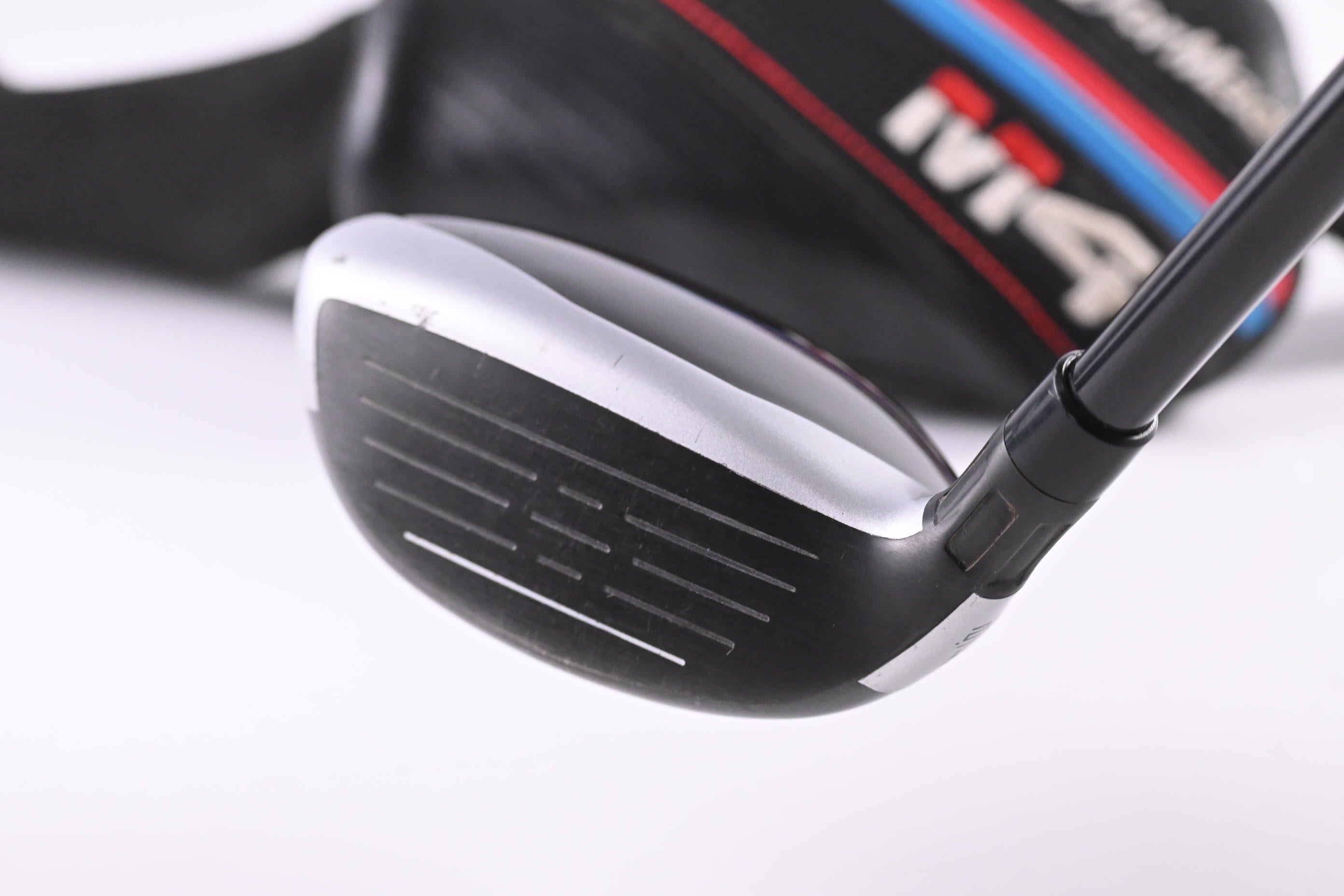 Taylormade M4 #4 Hybrid / 22 Degree / Regular Flex Fujikura Atmos Red 6 Shaft