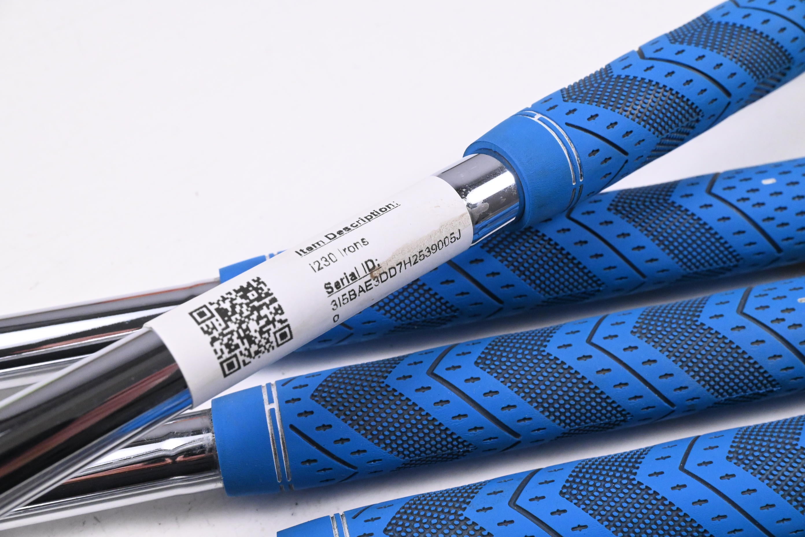 Left Hand Ping i230 Irons / 4-PW+GW / Blue Dot / Regular Flex Elevate MPH 95