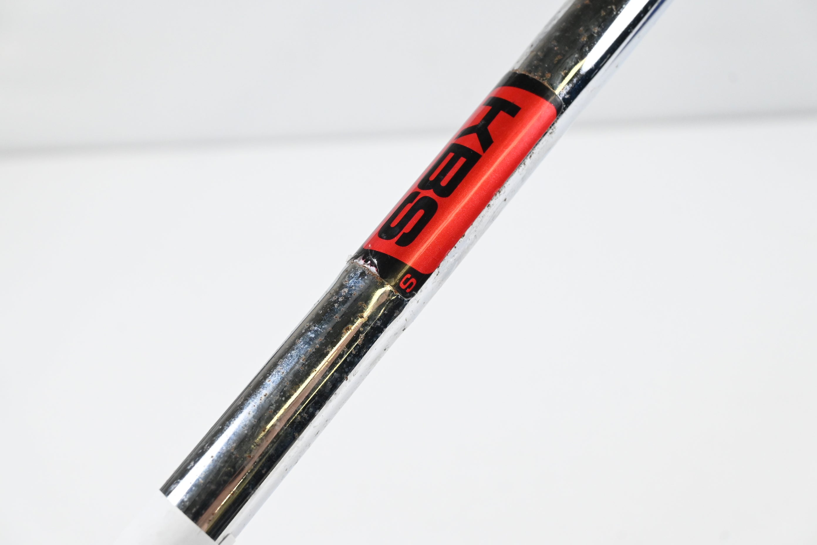 Taylormade R9 #9 Iron / Stiff Flex KBS 90 Shaft