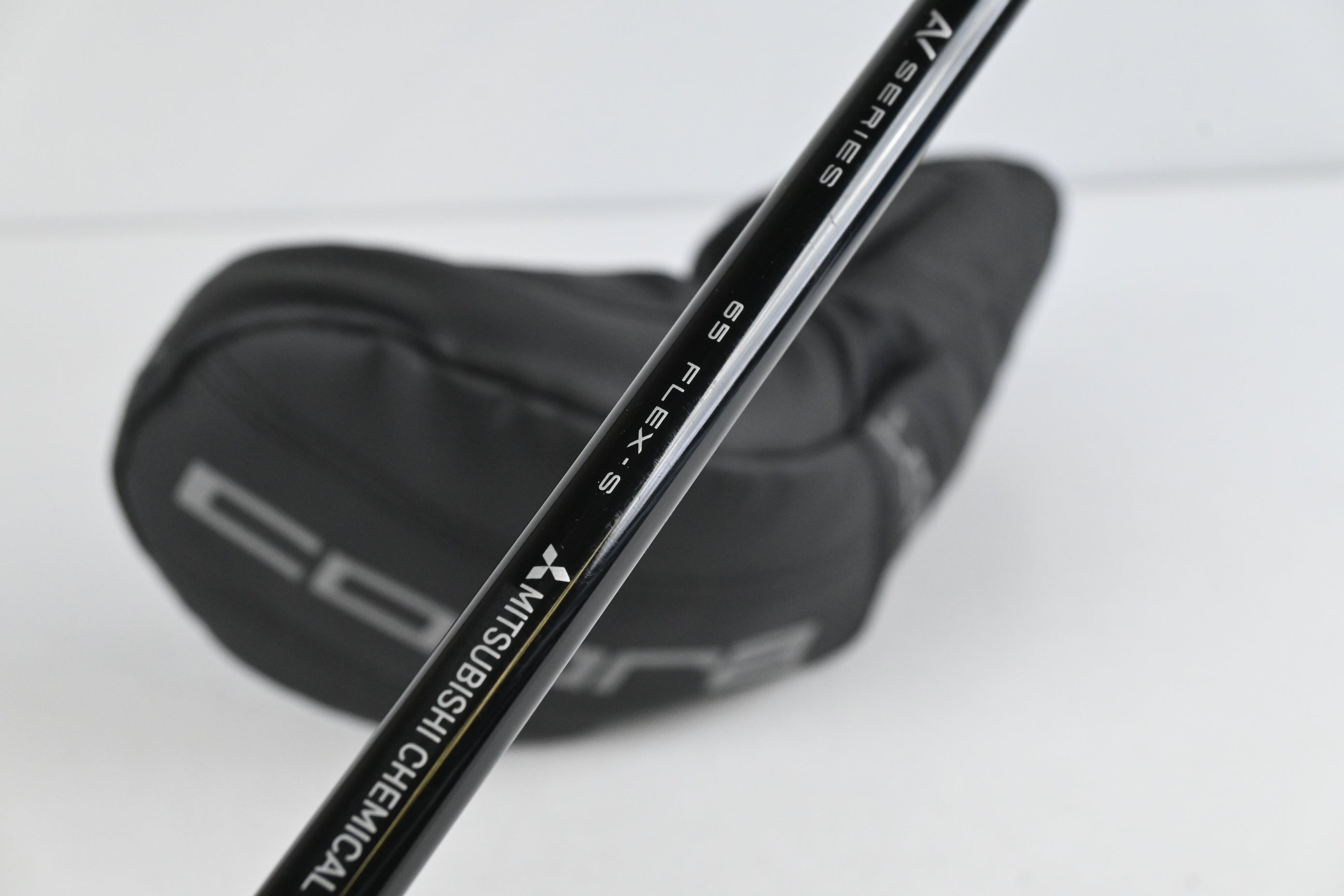 Cobra DS-Adapt LS Driver / 9 Degree / Stiff Flex Tensei AV Blue 65 Shaft