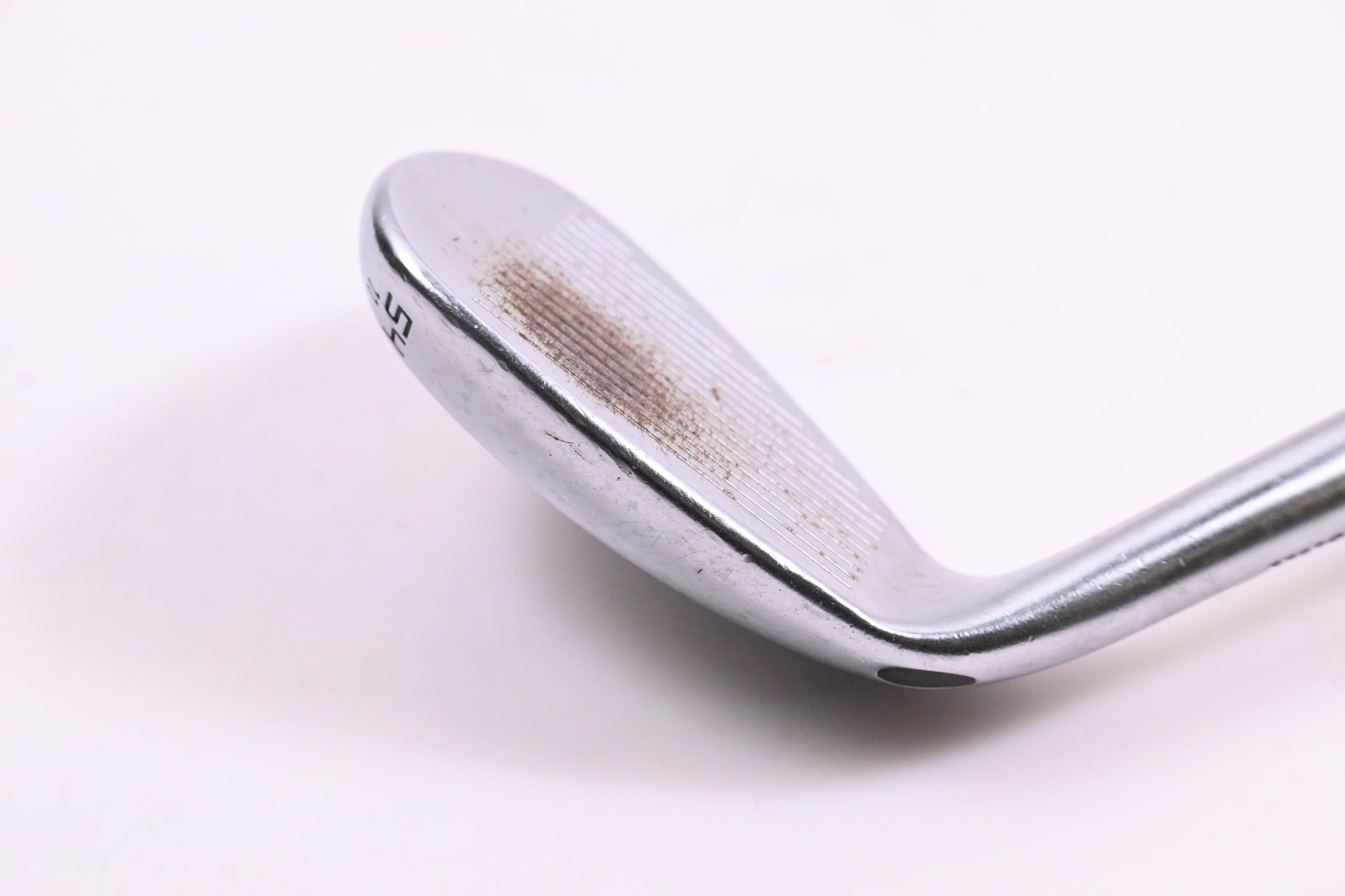 Wilson Staff Model Sand Wedge / 54 Degree / Stiff Flex Dynamic Gold 120 S300