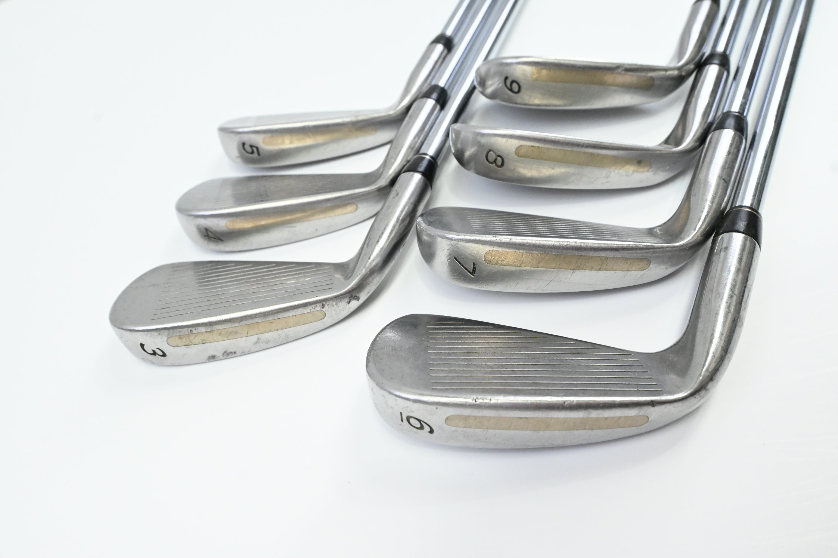 Taylormade 320 Steel Irons / 3-9i / Regular Flex Taylormade 80 Shaft