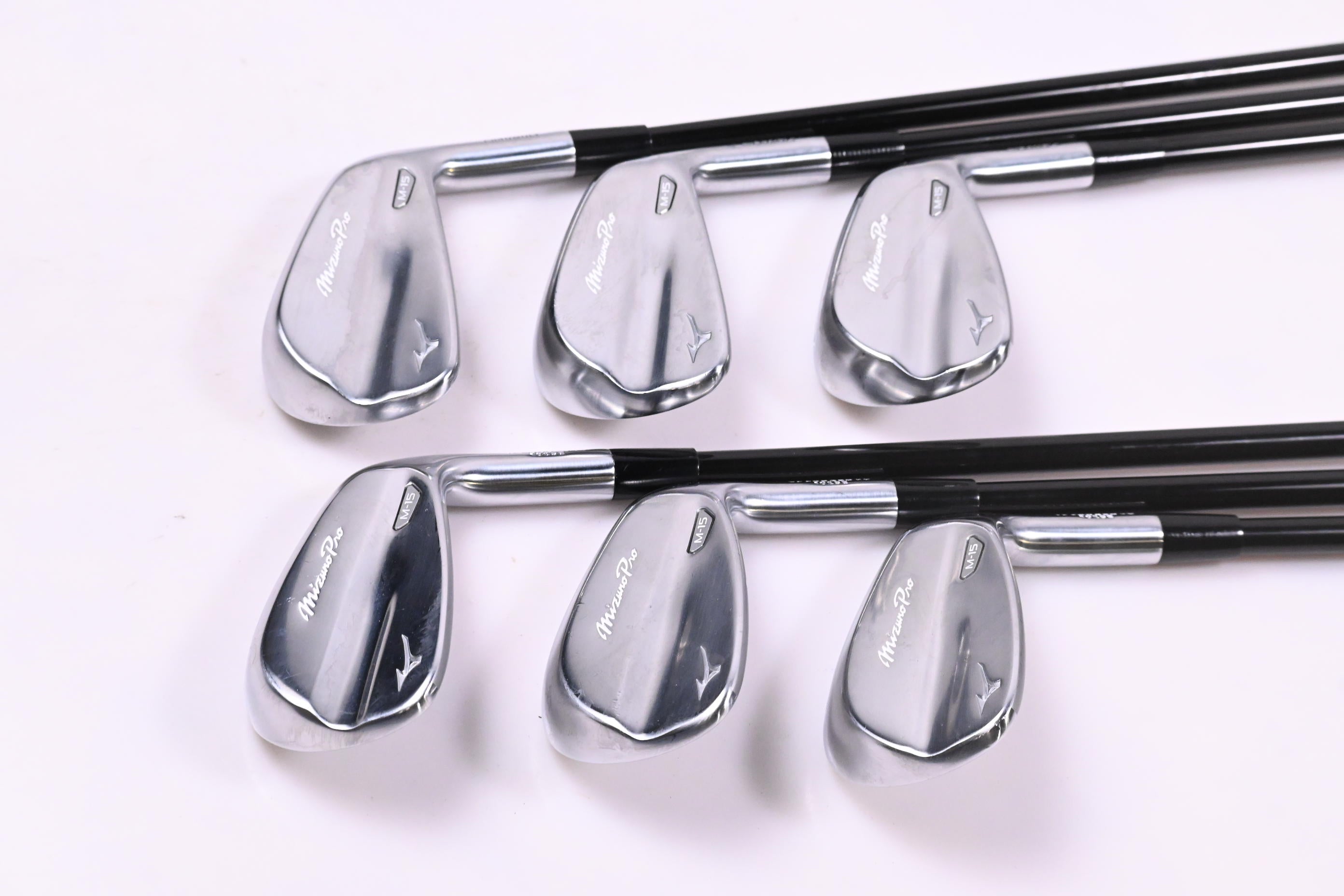 Mizuno Pro M-15 Irons / 6-PW+GW / Regular Flex MMT 85 Shafts