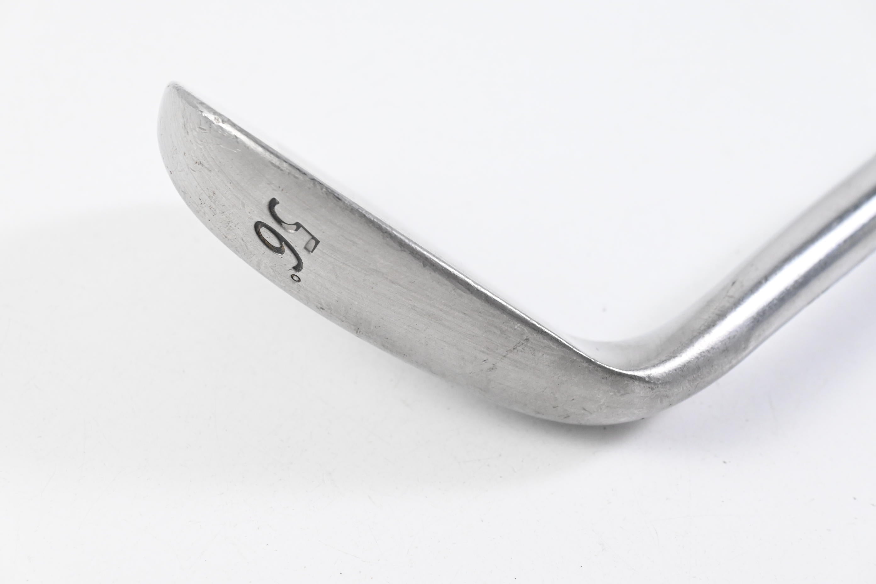 Wilson TW9 Sand Wedge / 56 Degree / Wedge Flex Dynamic Gold Steel Shaft